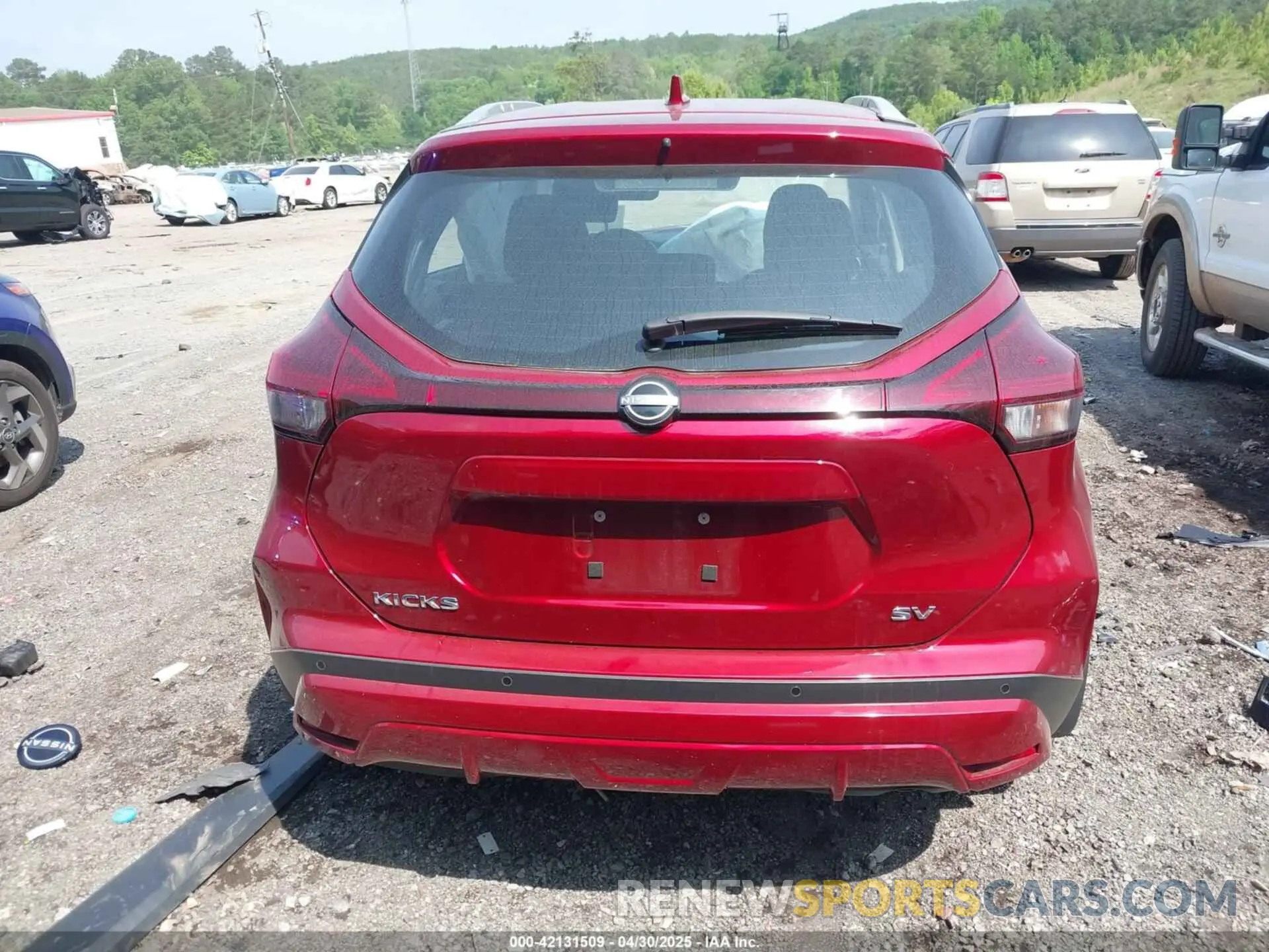 16 Photograph of a damaged car 3N1CP5CV3PL497834 NISSAN KICKS 2023