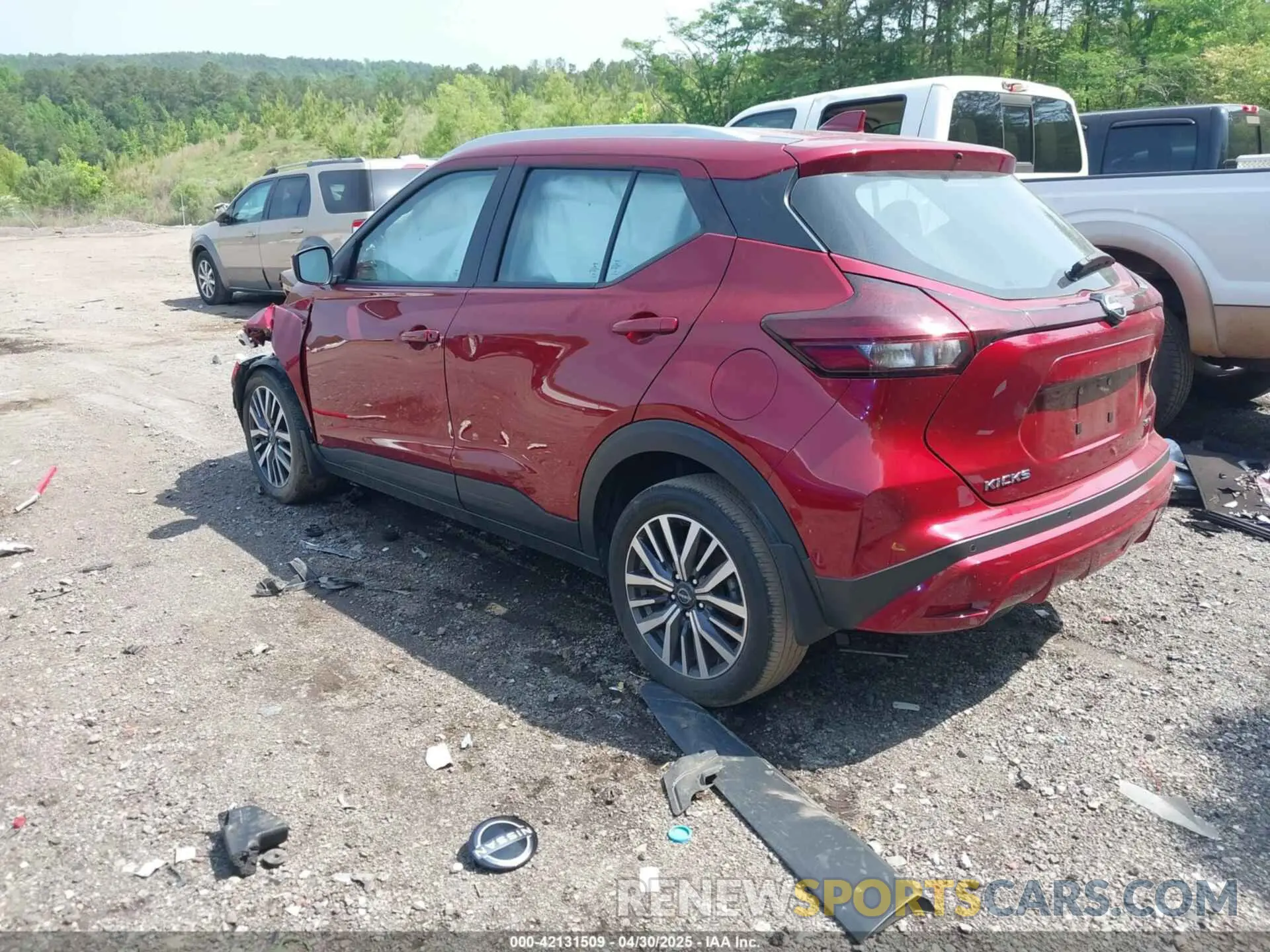 3 Photograph of a damaged car 3N1CP5CV3PL497834 NISSAN KICKS 2023