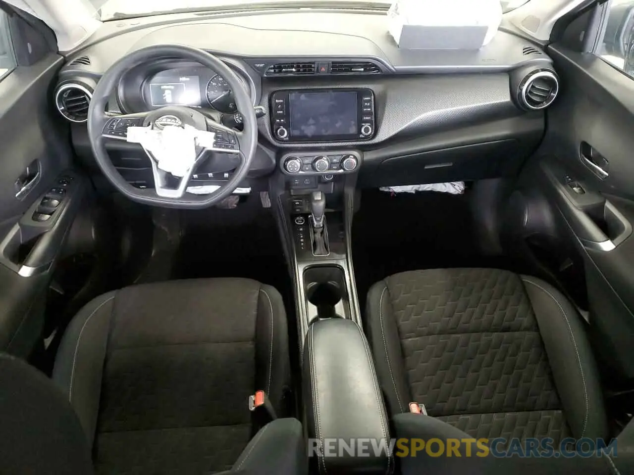 8 Photograph of a damaged car 3N1CP5CV3PL504863 NISSAN KICKS 2023