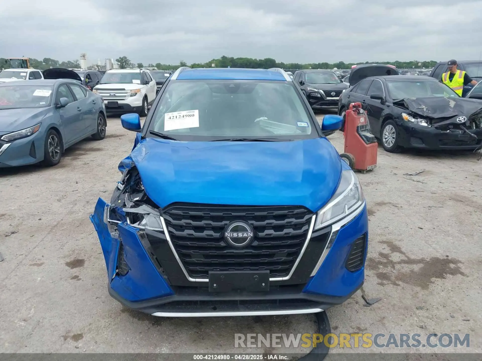12 Photograph of a damaged car 3N1CP5CV3PL554999 NISSAN KICKS 2023
