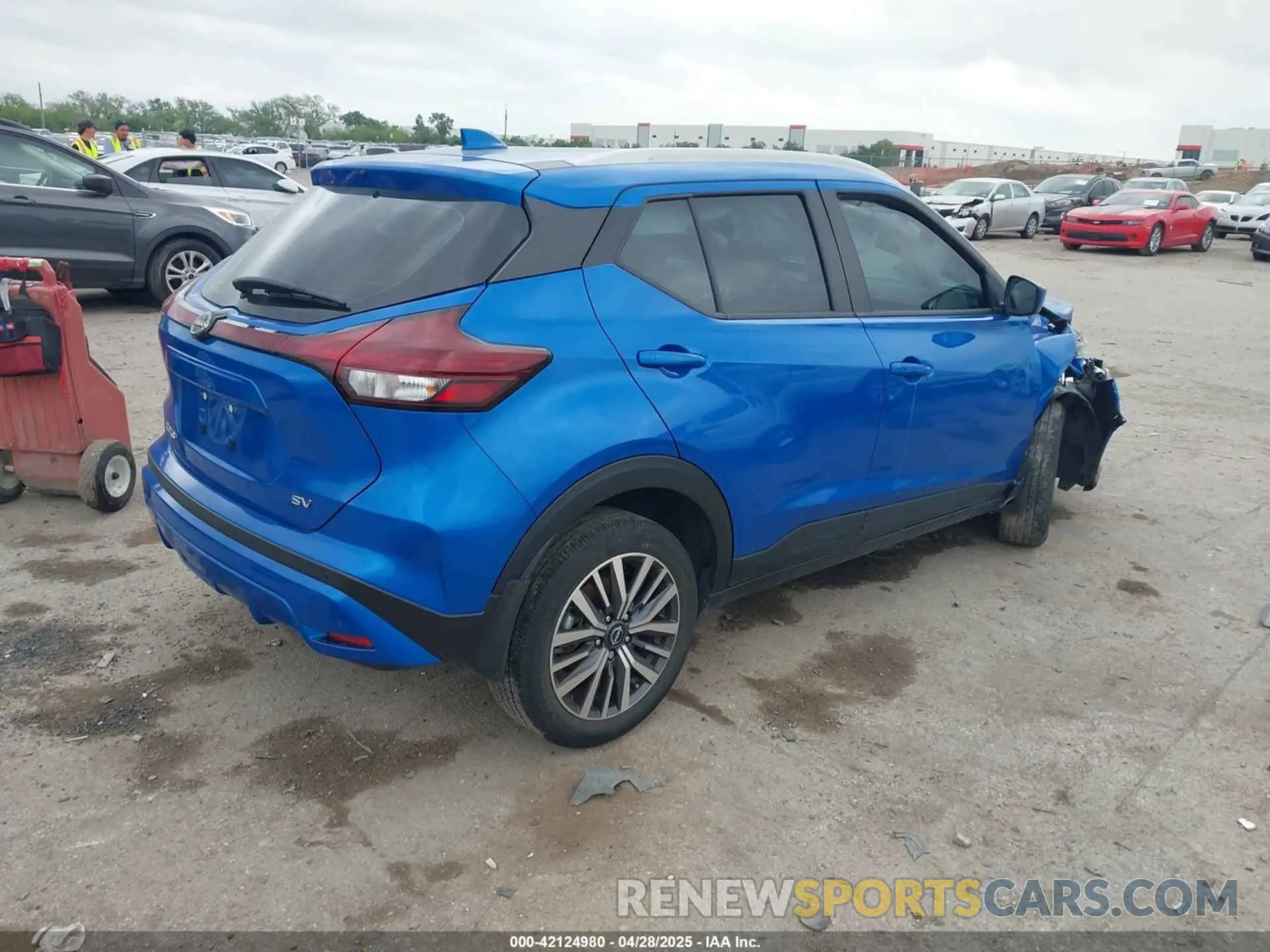 4 Photograph of a damaged car 3N1CP5CV3PL554999 NISSAN KICKS 2023