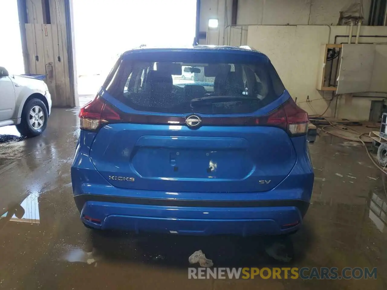 6 Photograph of a damaged car 3N1CP5CV3PL563511 NISSAN KICKS 2023