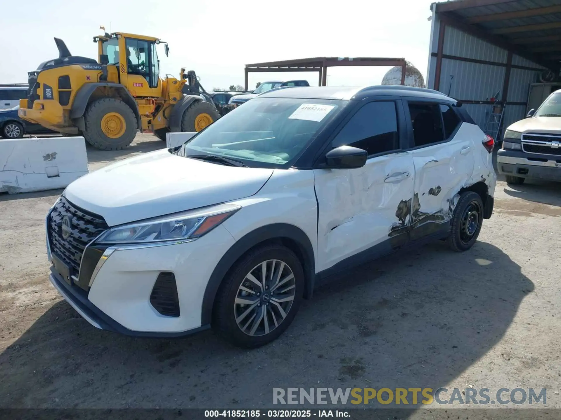 2 Photograph of a damaged car 3N1CP5CV4PL482033 NISSAN KICKS 2023