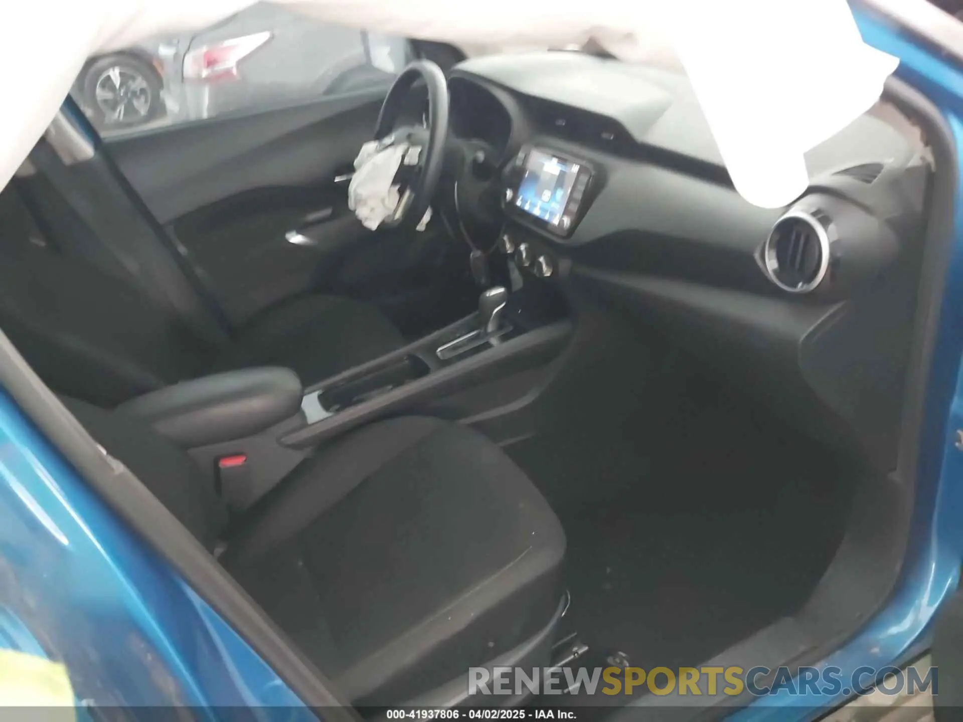 5 Photograph of a damaged car 3N1CP5CV4PL482940 NISSAN KICKS 2023