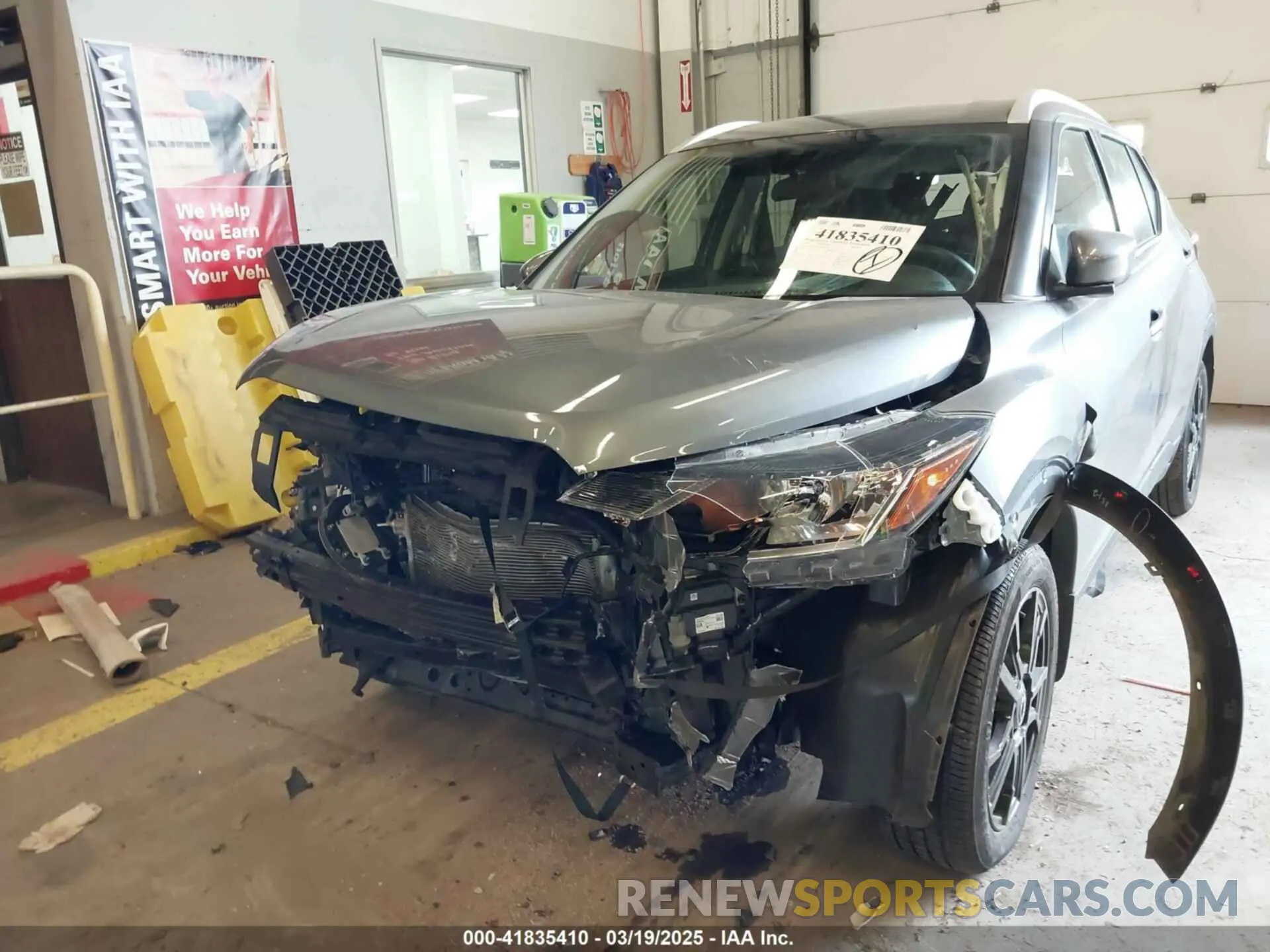 6 Photograph of a damaged car 3N1CP5CV4PL488530 NISSAN KICKS 2023
