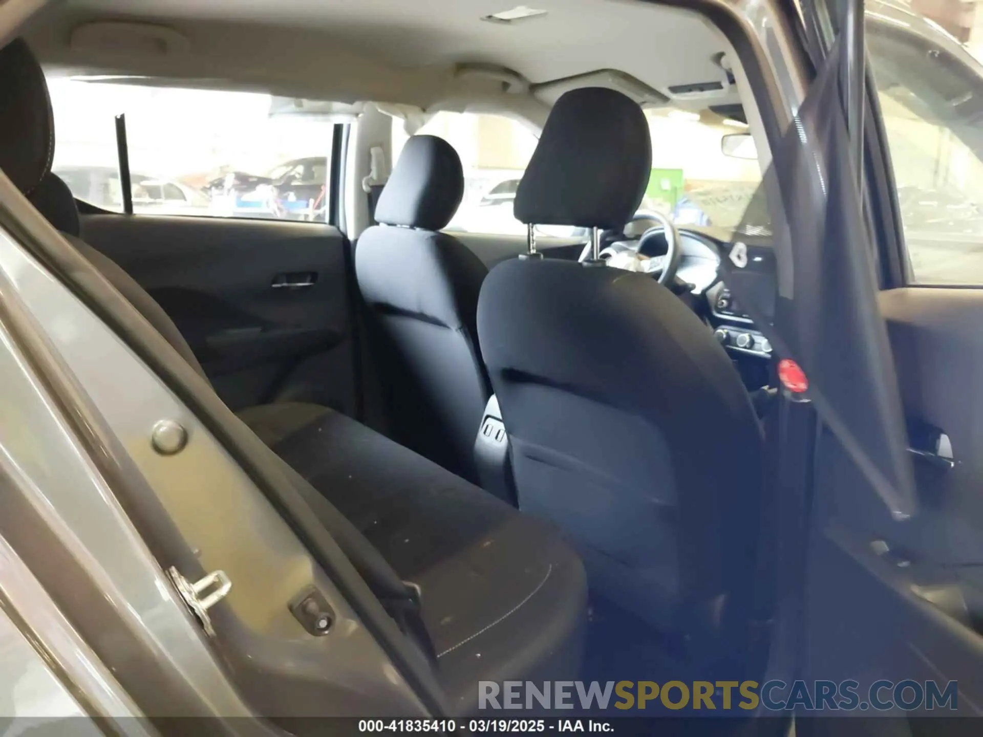 8 Photograph of a damaged car 3N1CP5CV4PL488530 NISSAN KICKS 2023