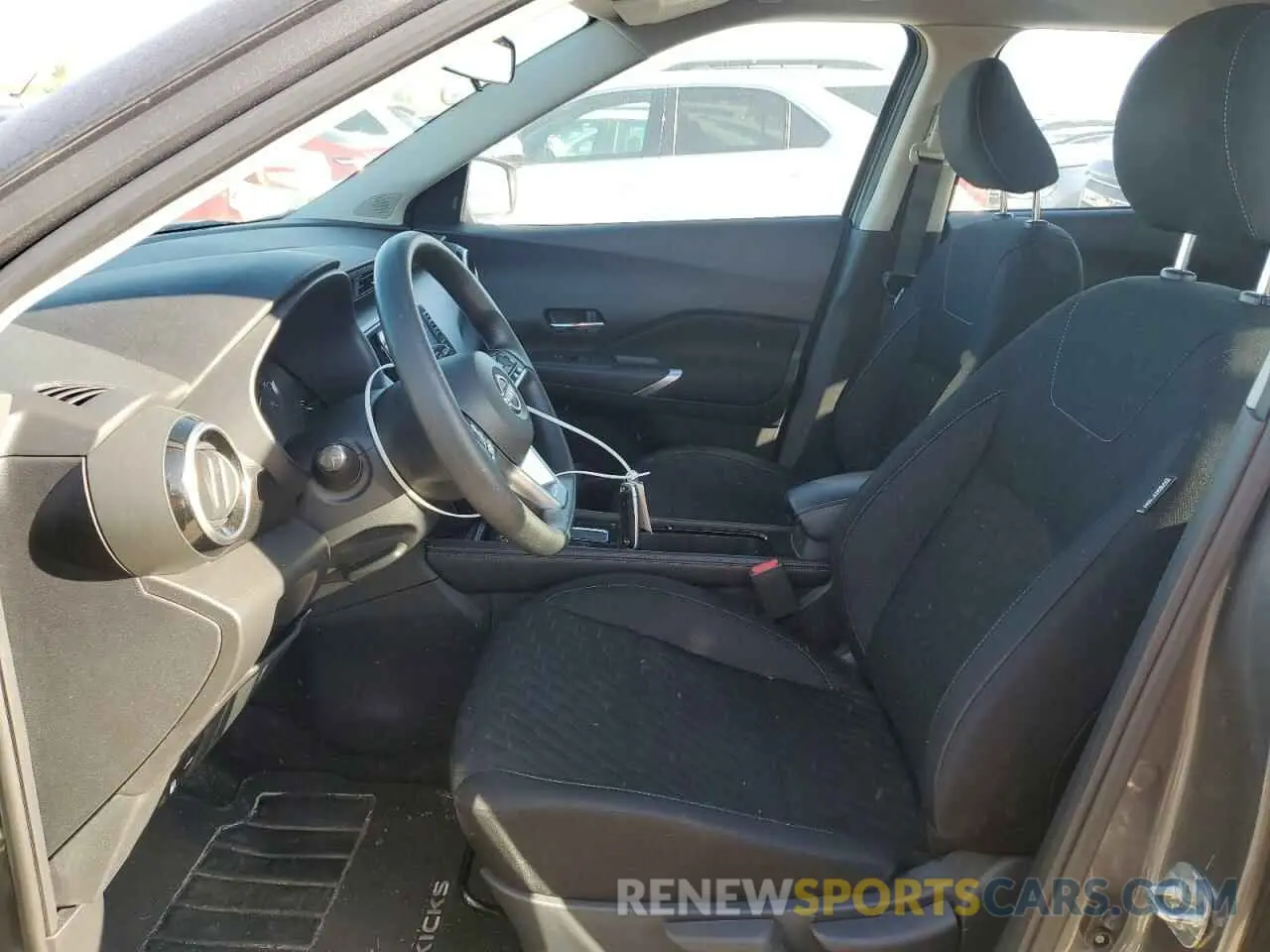 7 Photograph of a damaged car 3N1CP5CV4PL507559 NISSAN KICKS 2023
