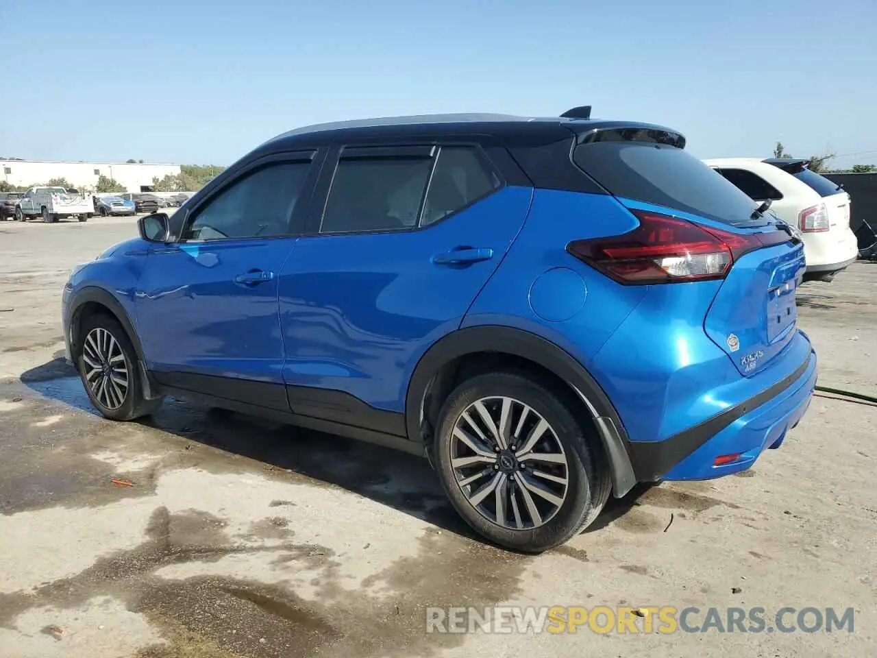 2 Photograph of a damaged car 3N1CP5CV4PL508727 NISSAN KICKS 2023
