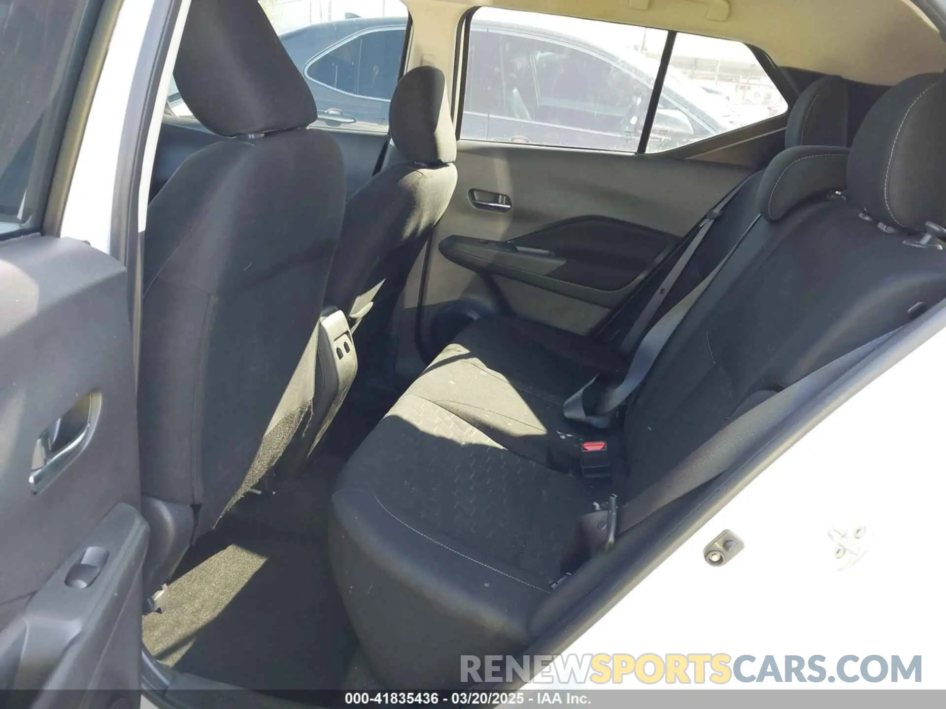8 Photograph of a damaged car 3N1CP5CV4PL529819 NISSAN KICKS 2023