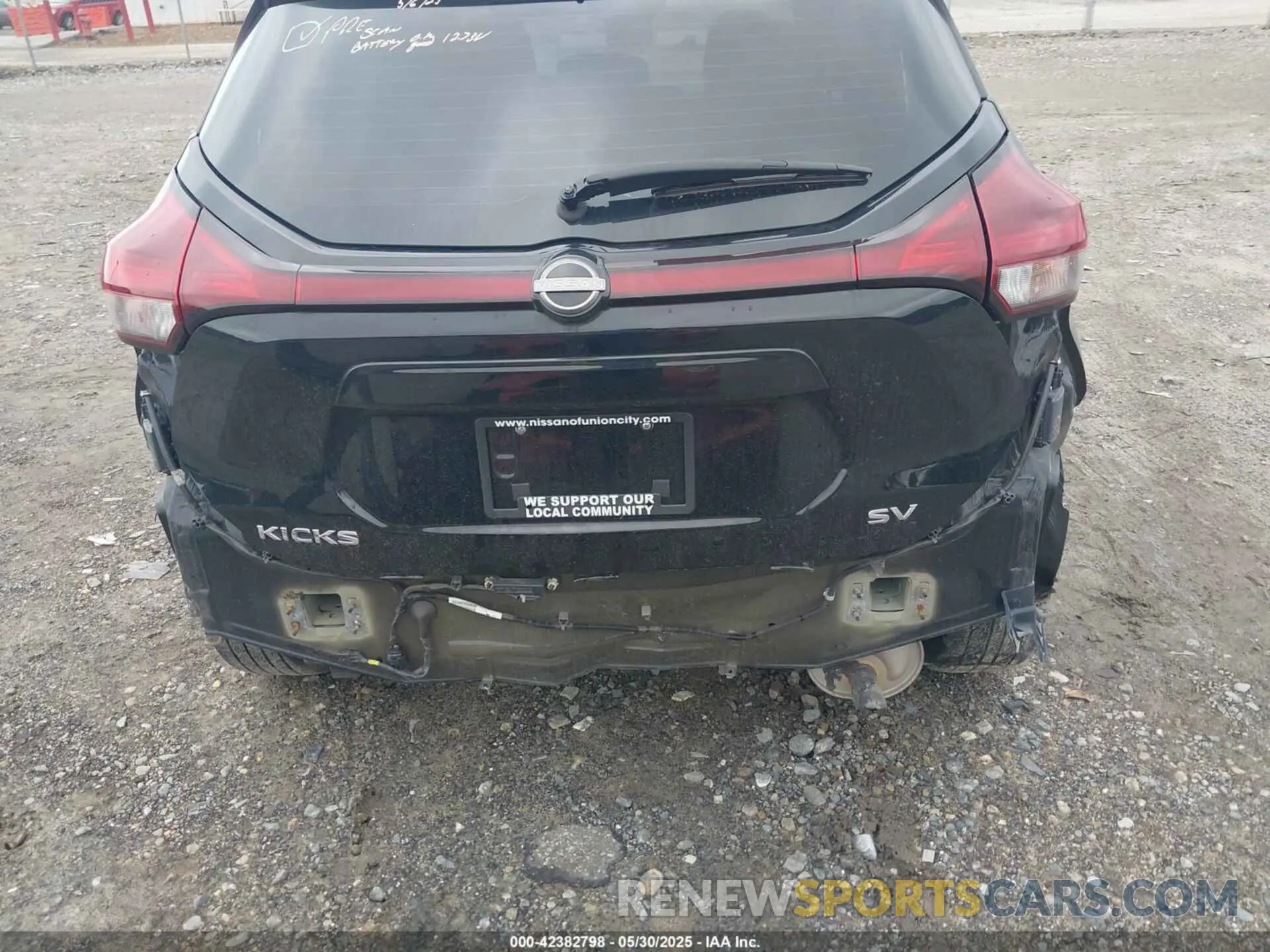 6 Photograph of a damaged car 3N1CP5CV4PL540819 NISSAN KICKS 2023