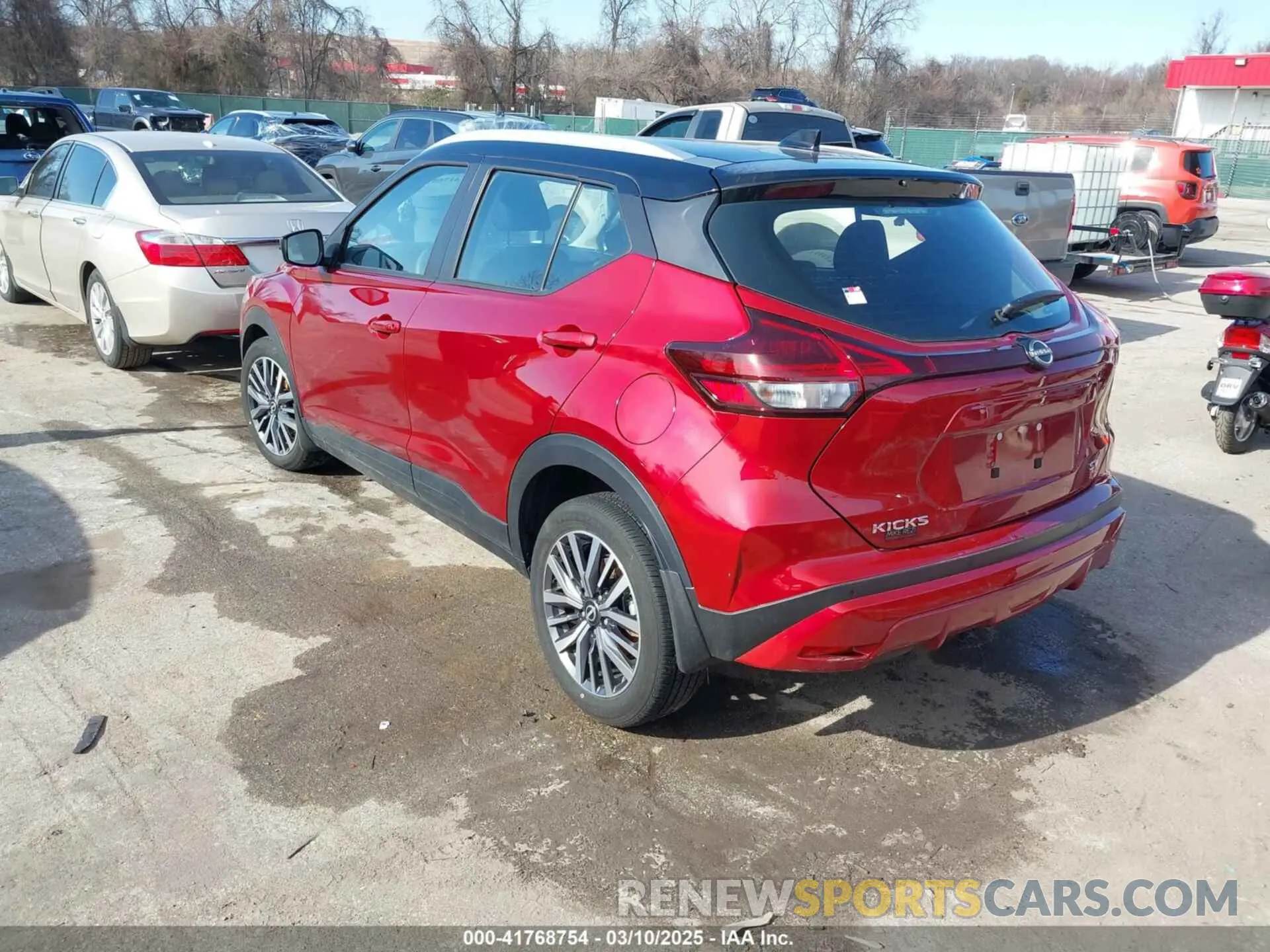 3 Photograph of a damaged car 3N1CP5CV4PL569883 NISSAN KICKS 2023