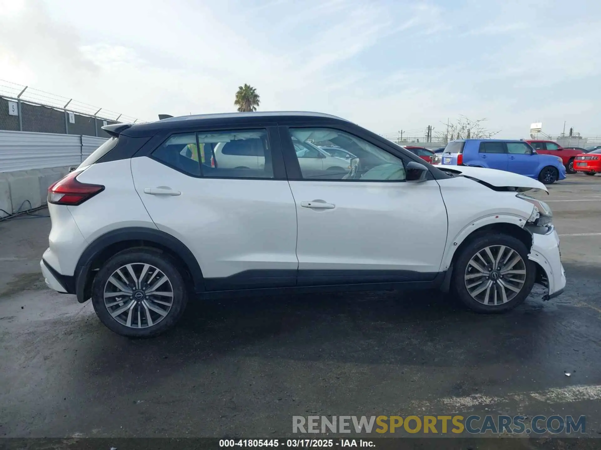 12 Photograph of a damaged car 3N1CP5CV5PL492991 NISSAN KICKS 2023