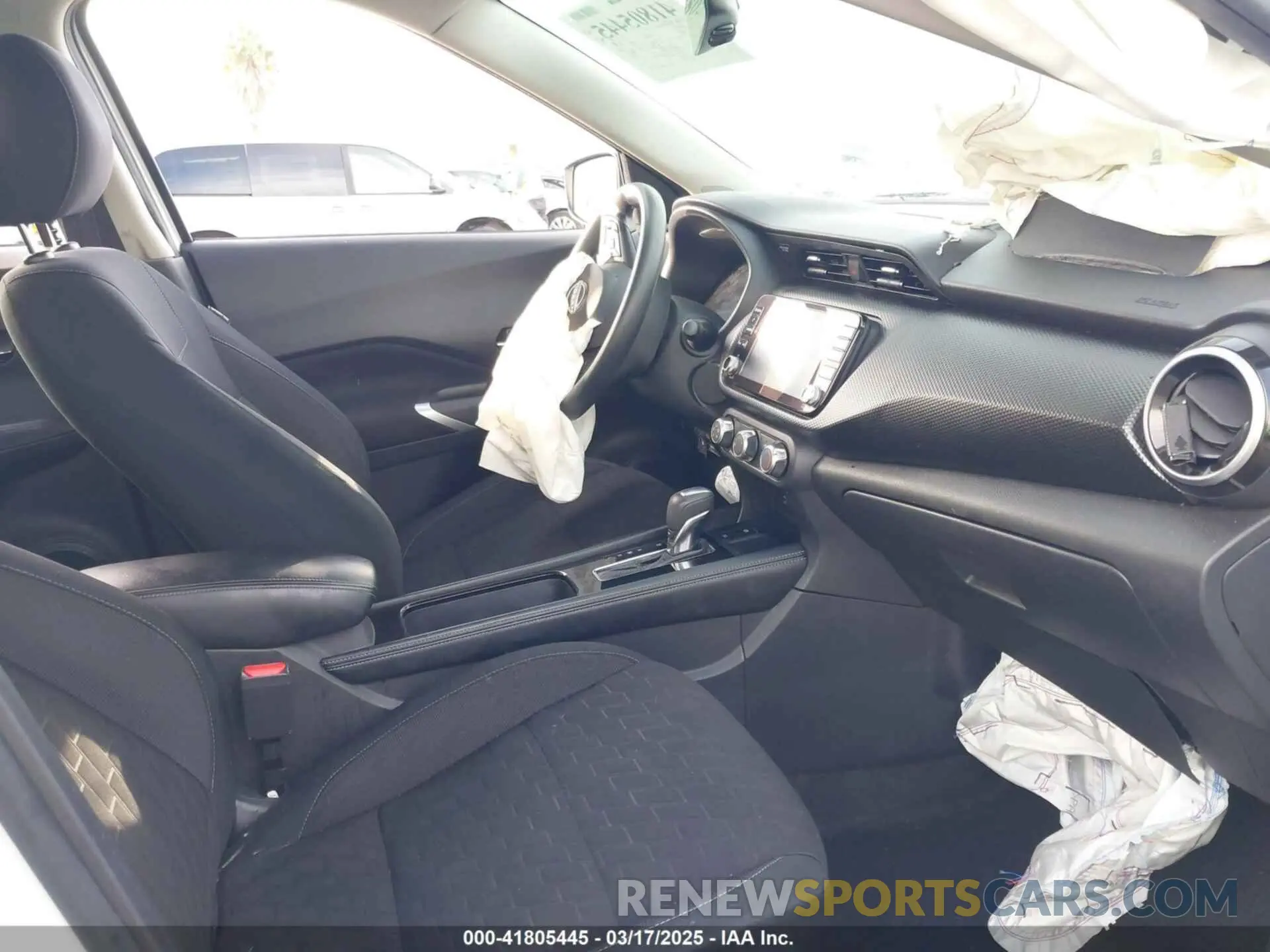 5 Photograph of a damaged car 3N1CP5CV5PL492991 NISSAN KICKS 2023