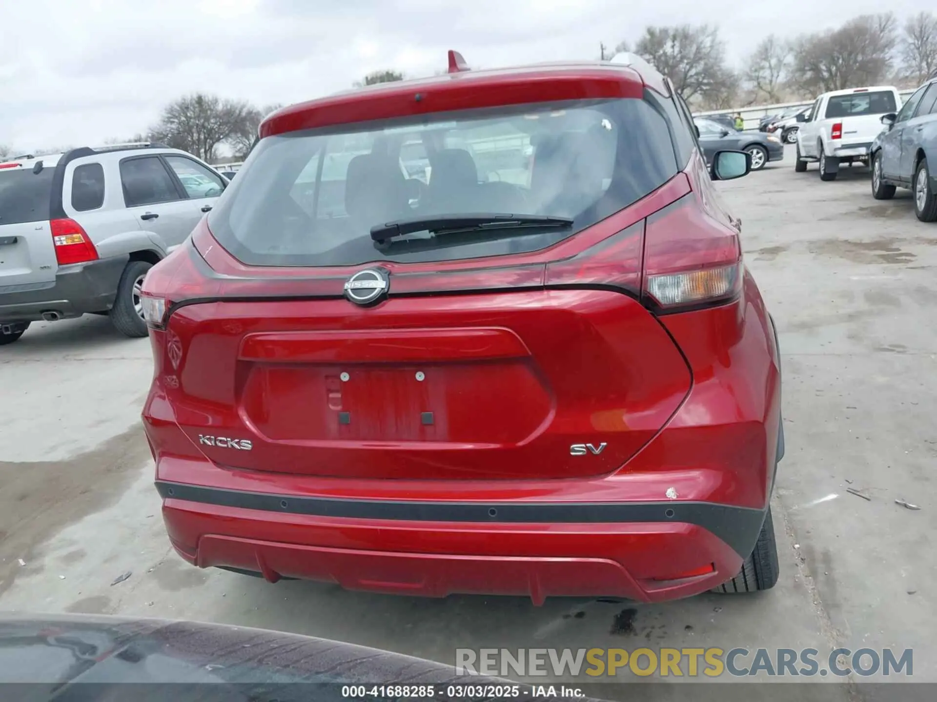 16 Photograph of a damaged car 3N1CP5CV5PL513063 NISSAN KICKS 2023