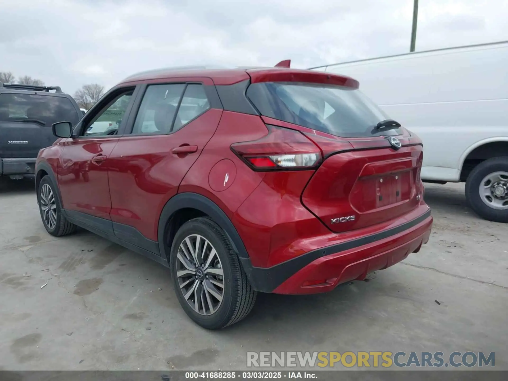 3 Photograph of a damaged car 3N1CP5CV5PL513063 NISSAN KICKS 2023