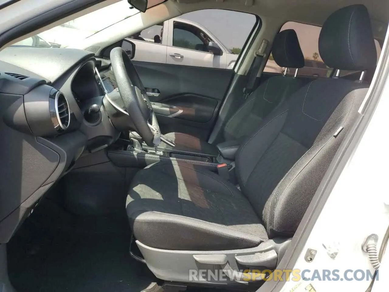 7 Photograph of a damaged car 3N1CP5CV5PL548783 NISSAN KICKS 2023