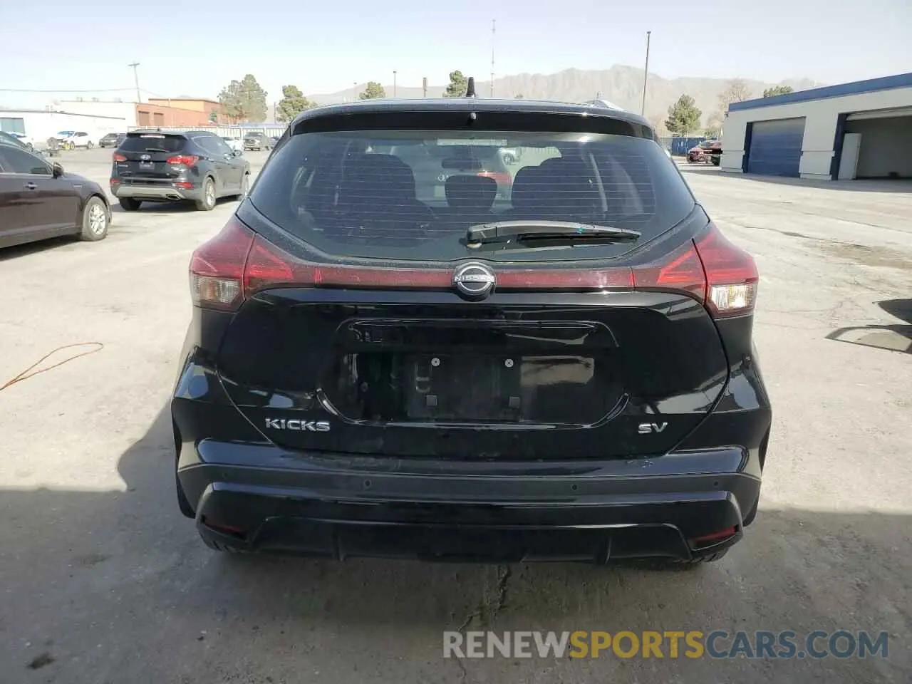 6 Photograph of a damaged car 3N1CP5CV5PL558682 NISSAN KICKS 2023