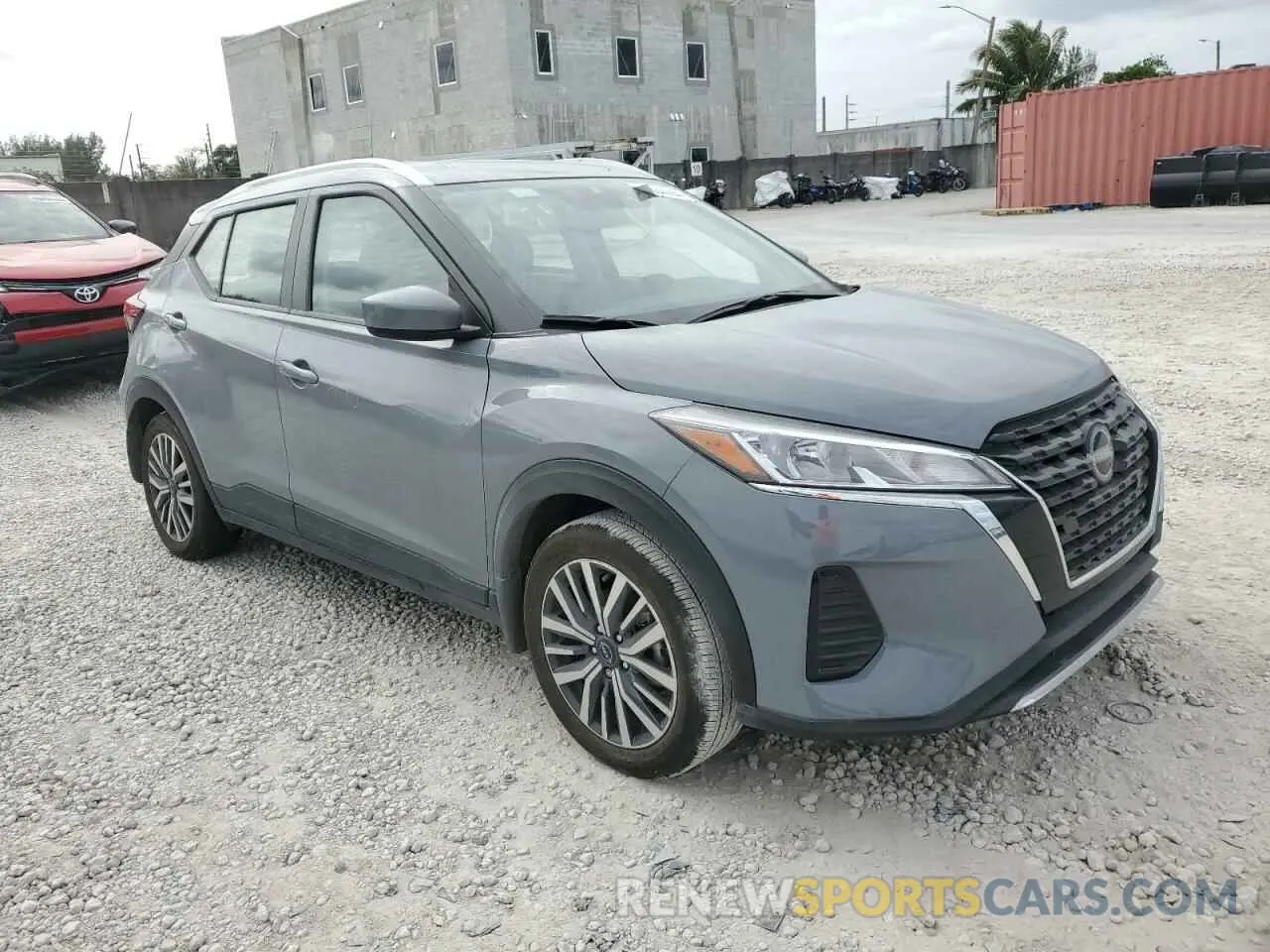 4 Photograph of a damaged car 3N1CP5CV5PL565311 NISSAN KICKS 2023