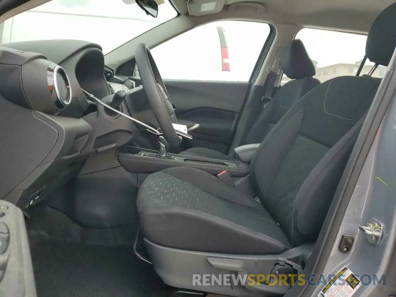 7 Photograph of a damaged car 3N1CP5CV5PL565311 NISSAN KICKS 2023