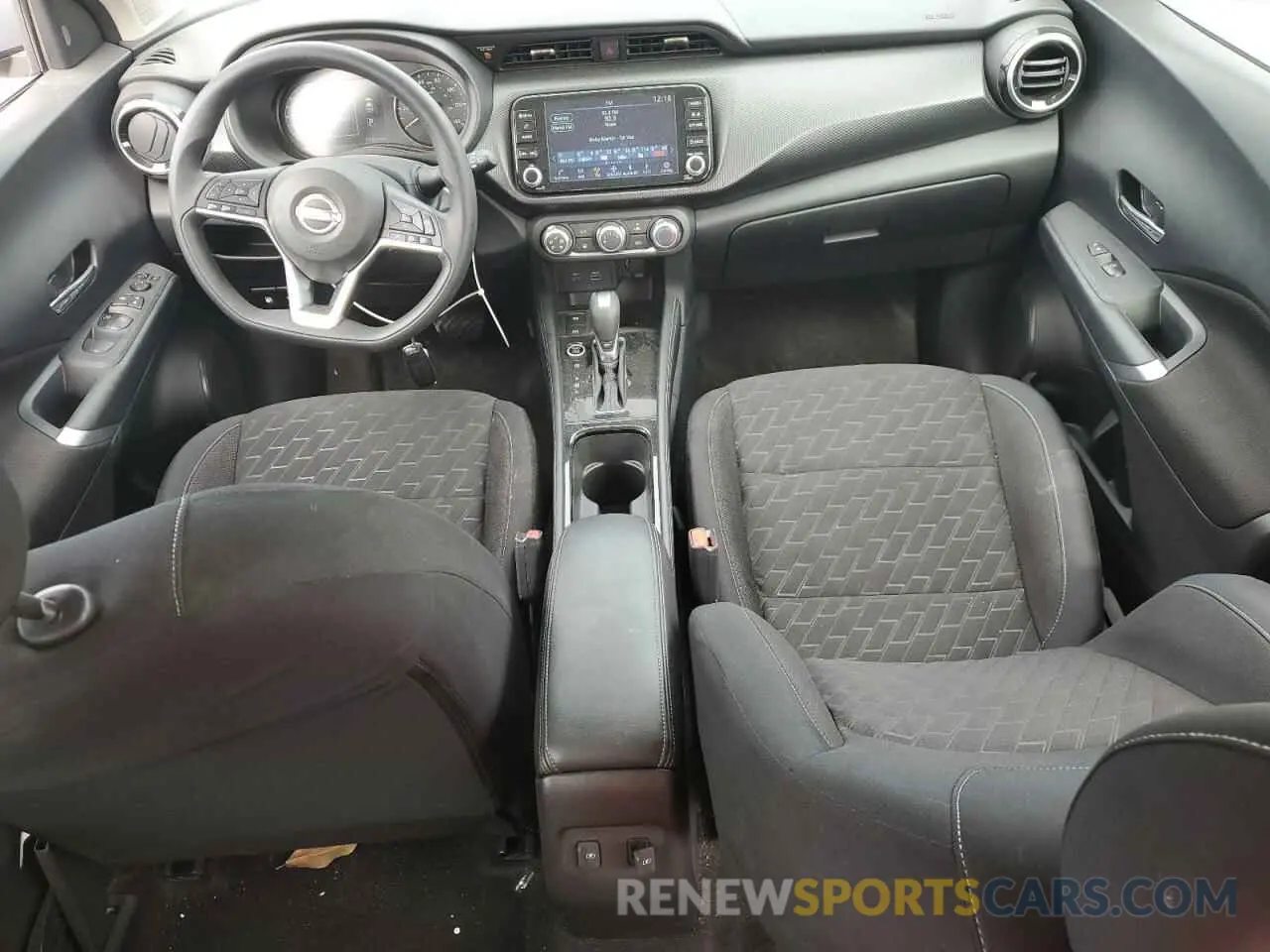8 Photograph of a damaged car 3N1CP5CV5PL565311 NISSAN KICKS 2023