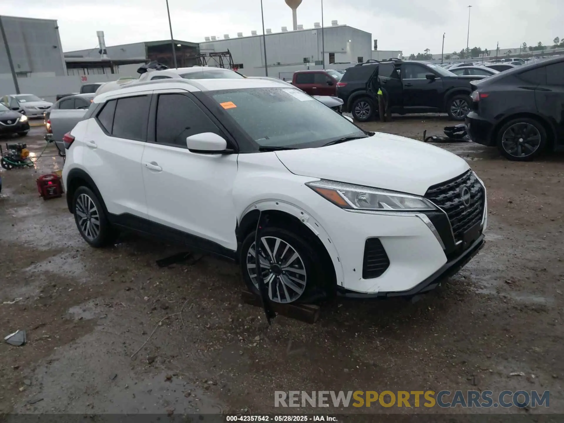 1 Photograph of a damaged car 3N1CP5CV6PL468456 NISSAN KICKS 2023