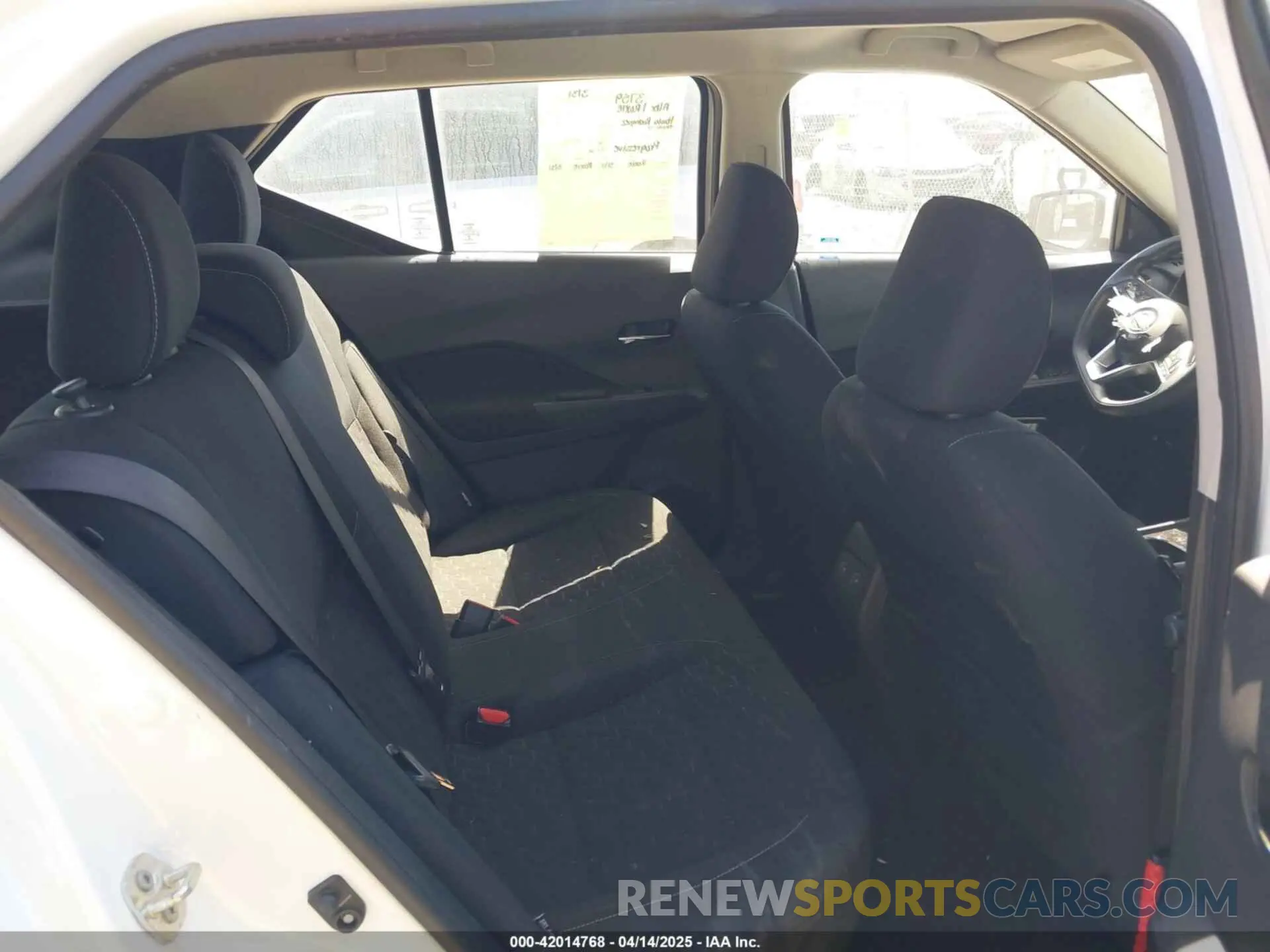 8 Photograph of a damaged car 3N1CP5CV6PL481238 NISSAN KICKS 2023