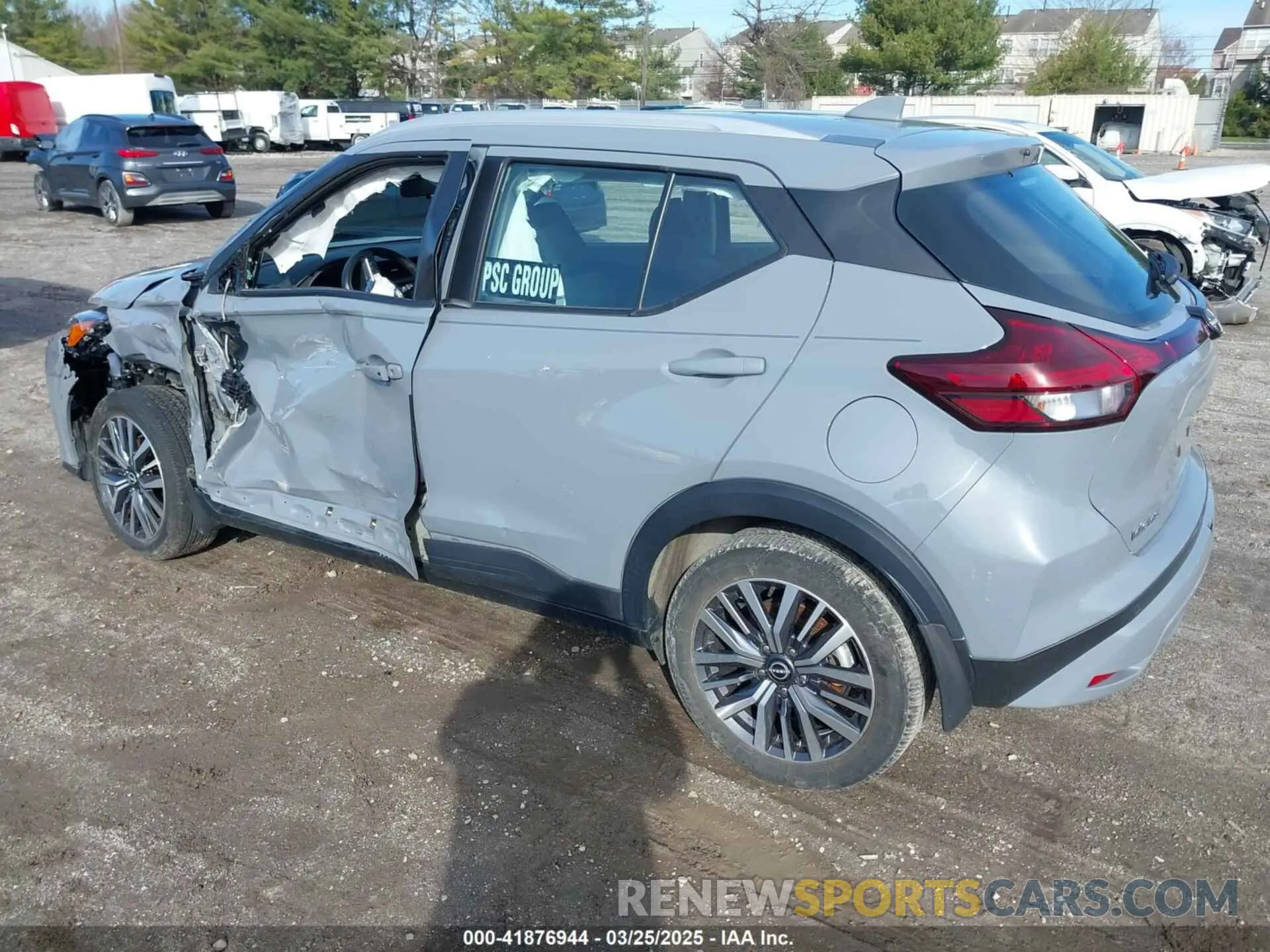 3 Photograph of a damaged car 3N1CP5CV6PL484091 NISSAN KICKS 2023