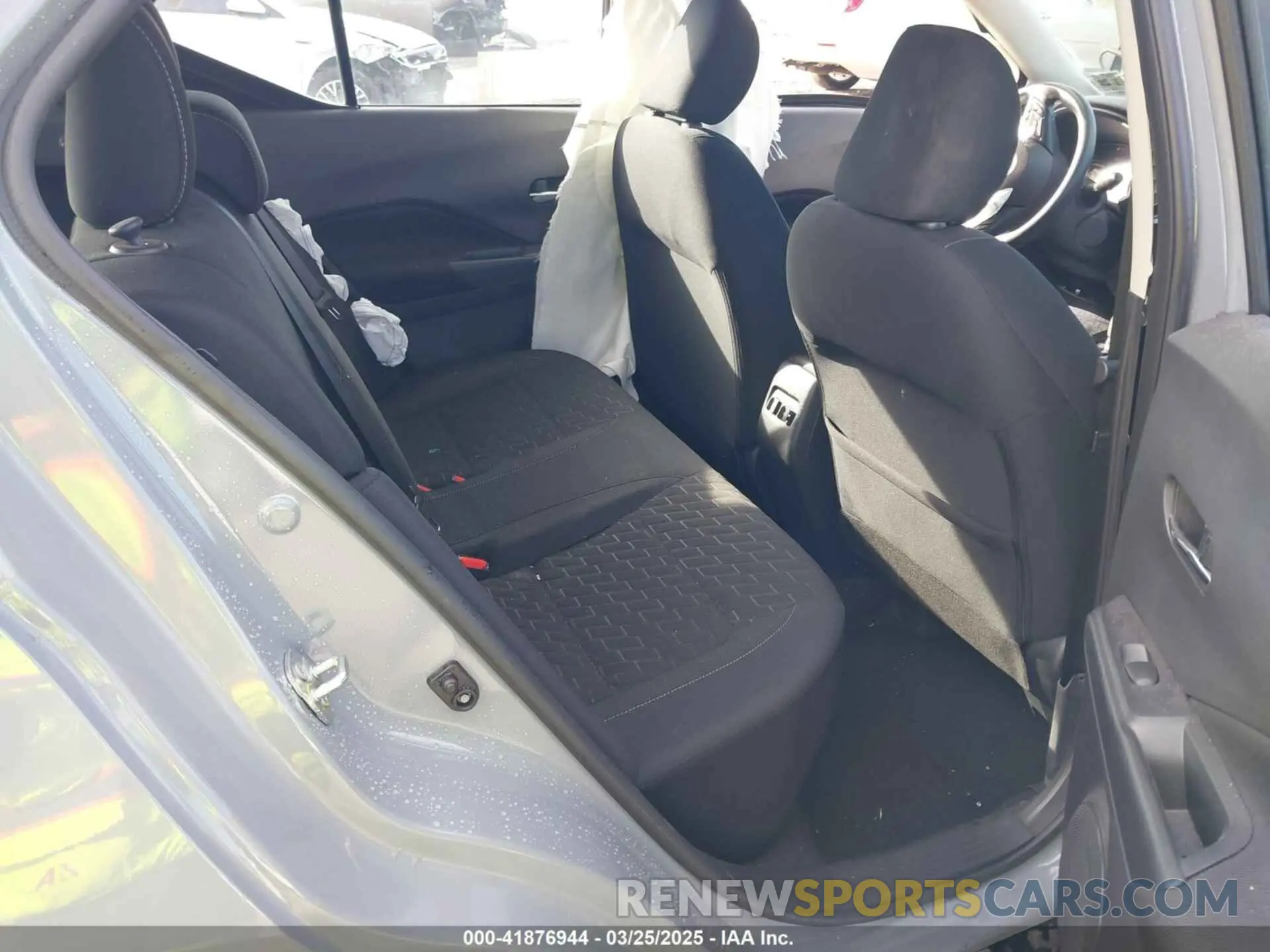 8 Photograph of a damaged car 3N1CP5CV6PL484091 NISSAN KICKS 2023