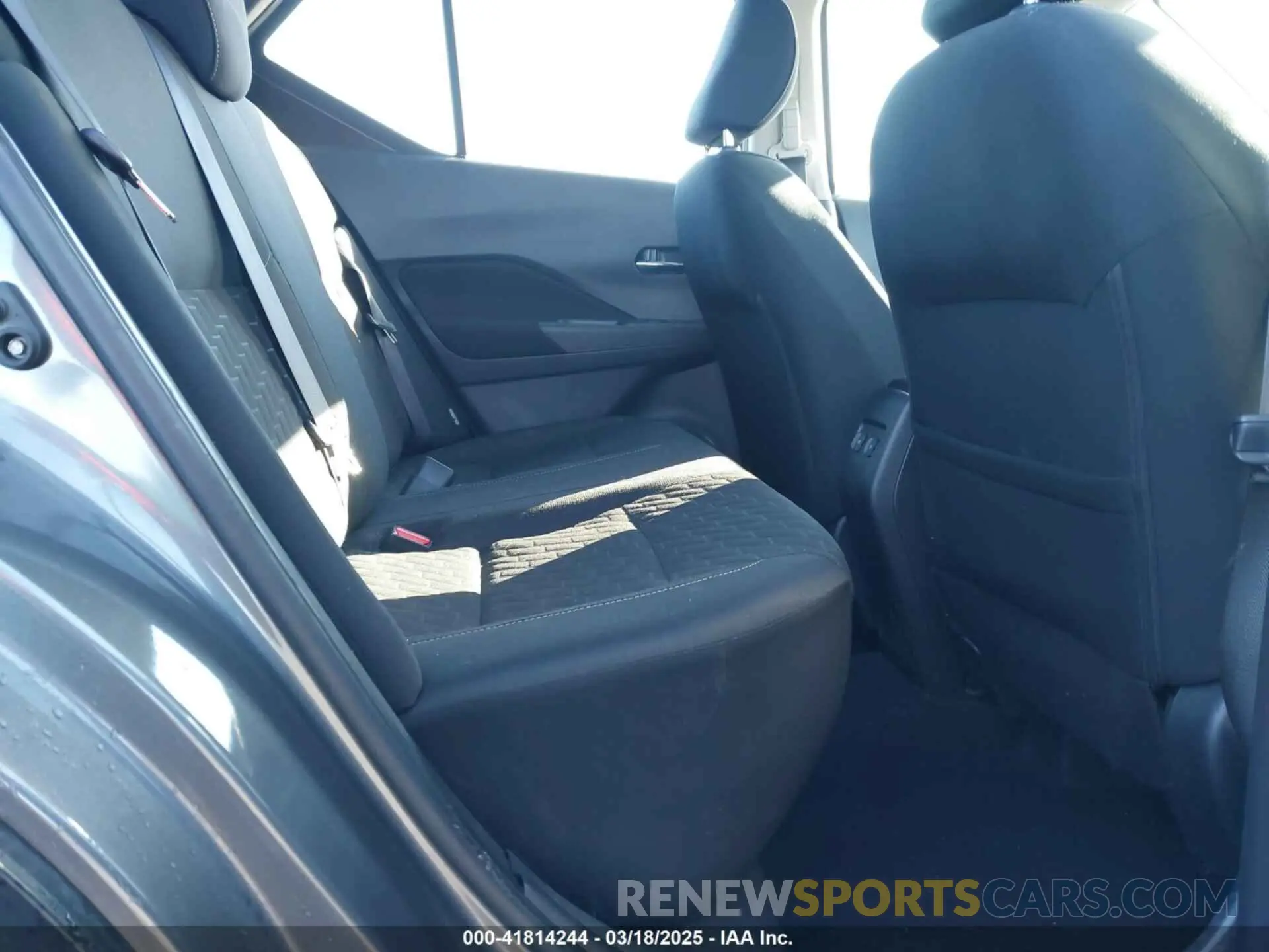 8 Photograph of a damaged car 3N1CP5CV6PL494149 NISSAN KICKS 2023