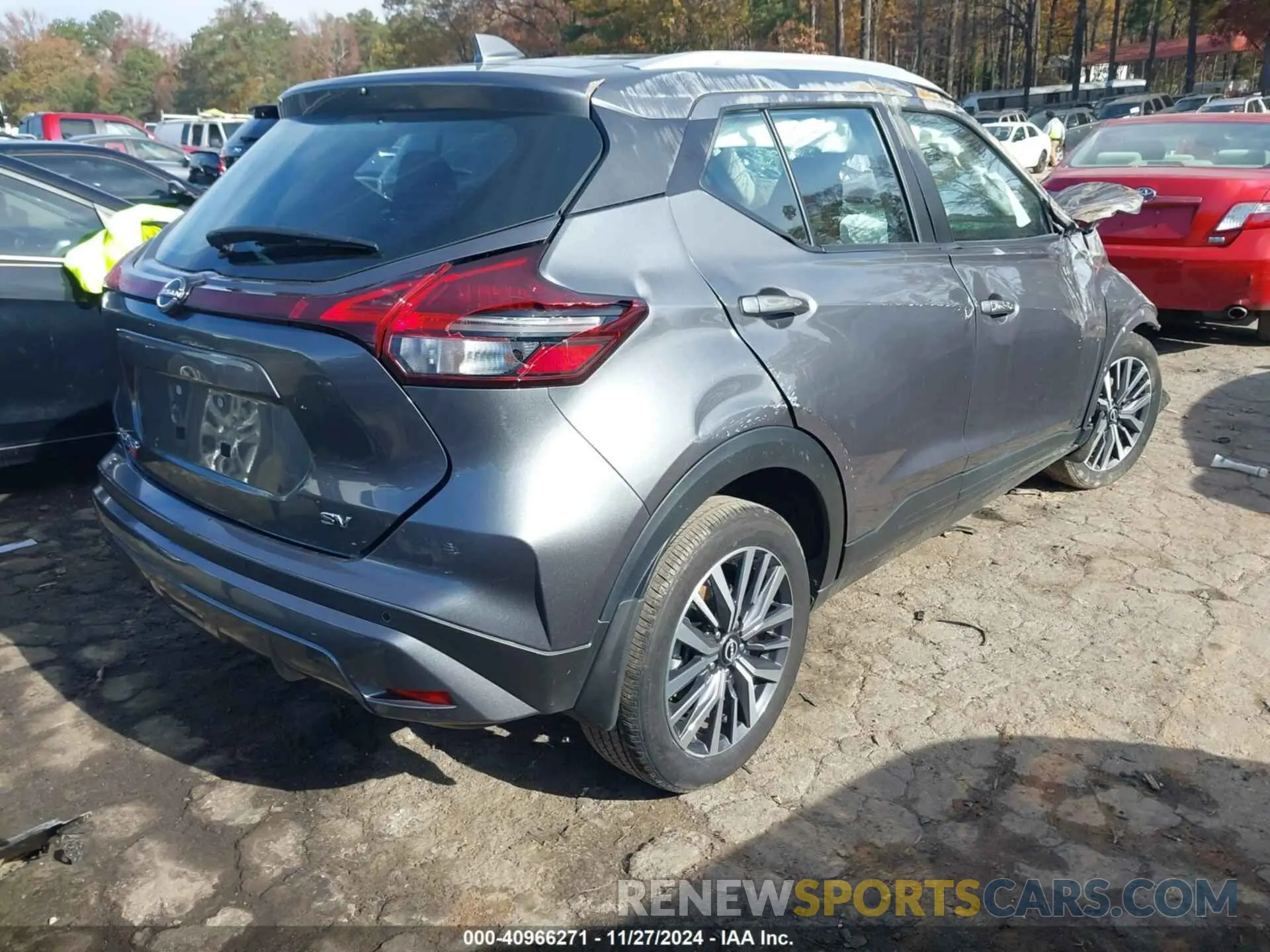 4 Photograph of a damaged car 3N1CP5CV6PL508535 NISSAN KICKS 2023