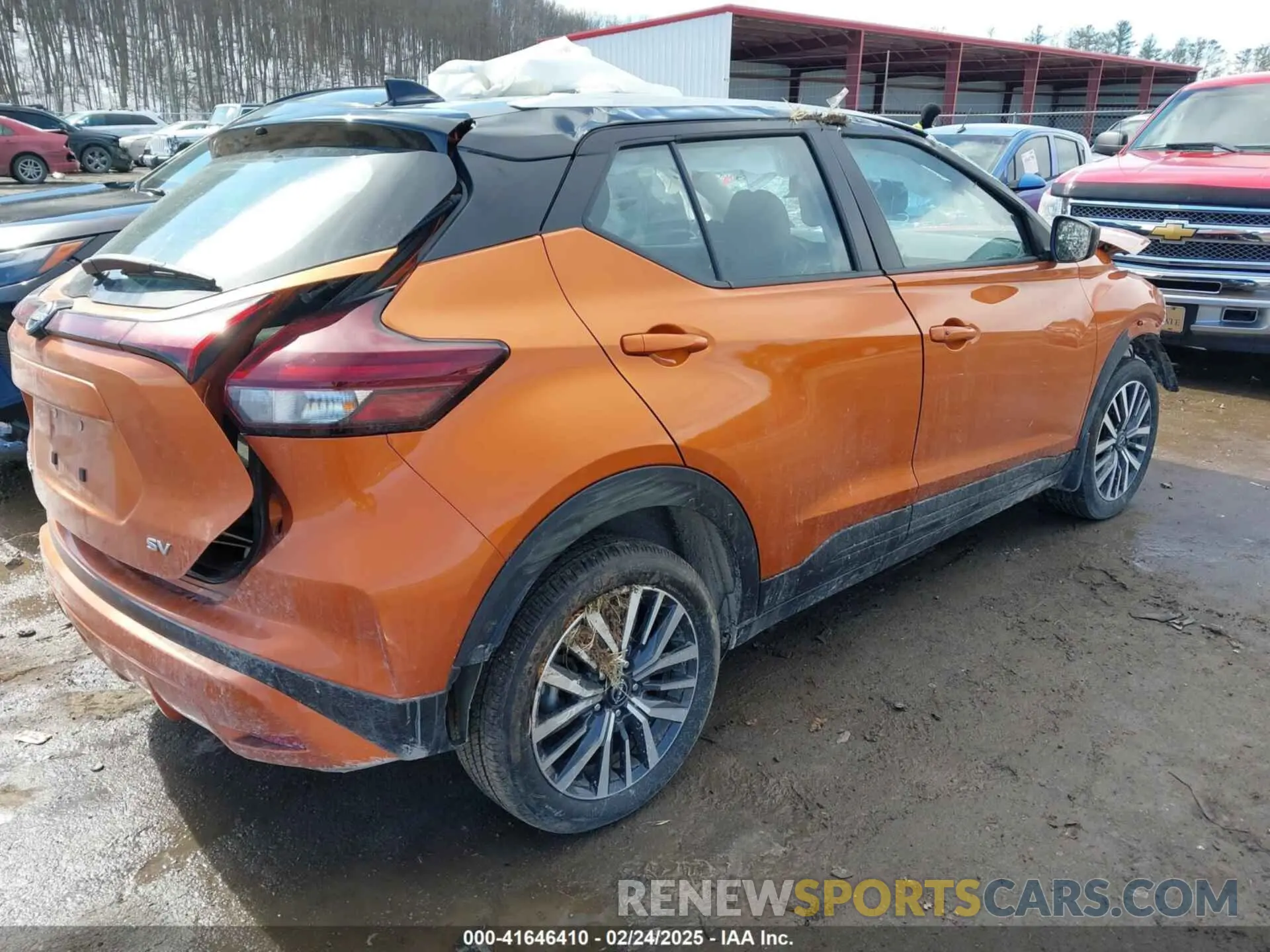 4 Photograph of a damaged car 3N1CP5CV6PL509166 NISSAN KICKS 2023
