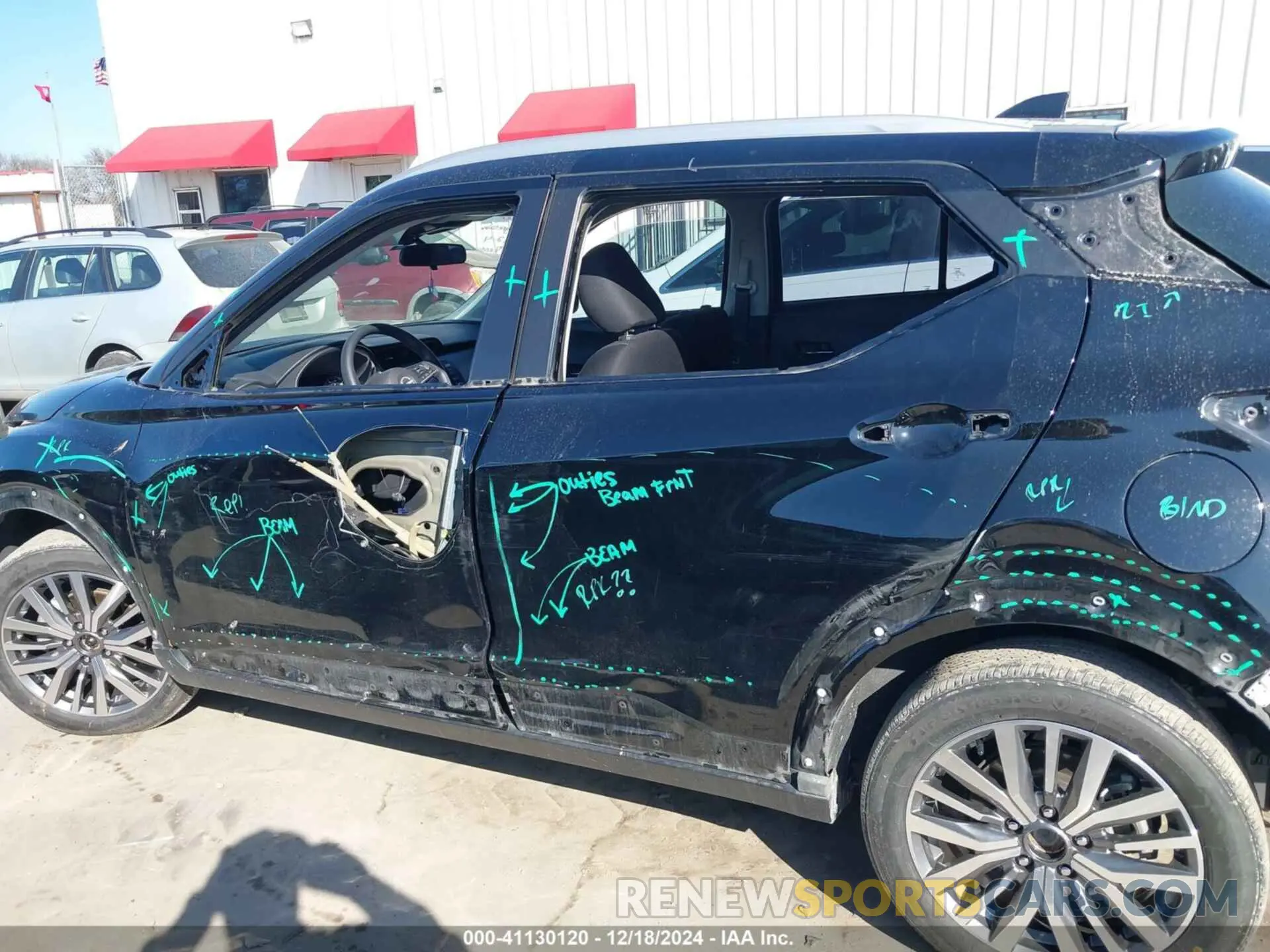 15 Photograph of a damaged car 3N1CP5CV6PL531782 NISSAN KICKS 2023