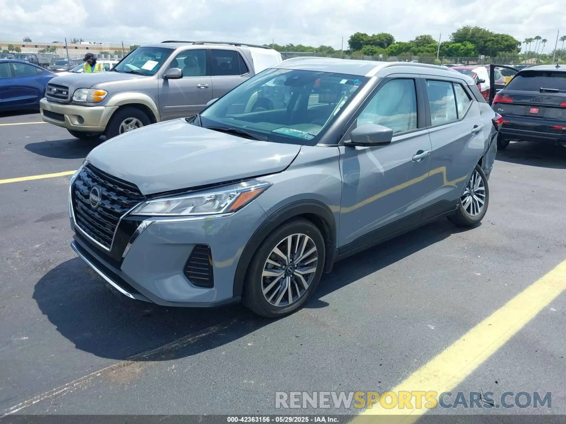 2 Photograph of a damaged car 3N1CP5CV6PL534827 NISSAN KICKS 2023
