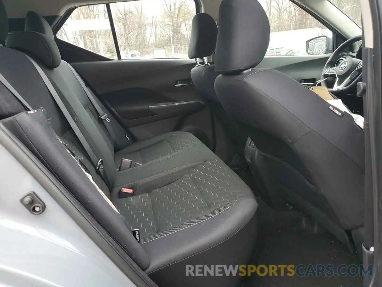 11 Photograph of a damaged car 3N1CP5CV6PL557864 NISSAN KICKS 2023