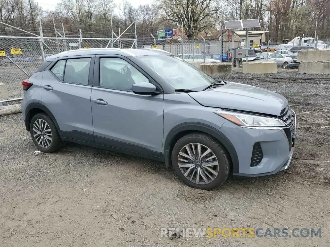 4 Photograph of a damaged car 3N1CP5CV6PL557864 NISSAN KICKS 2023