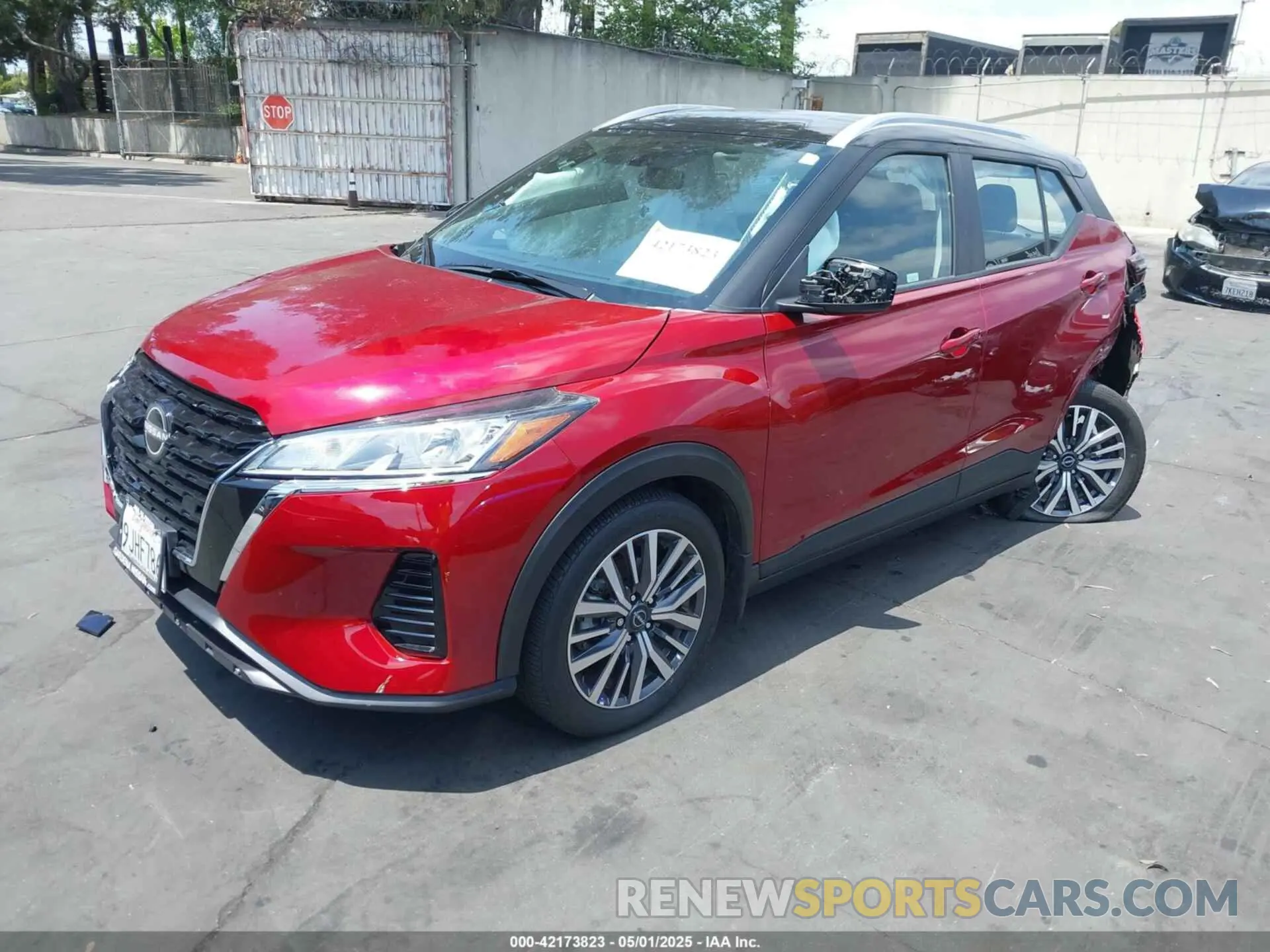 2 Photograph of a damaged car 3N1CP5CV6PL565737 NISSAN KICKS 2023