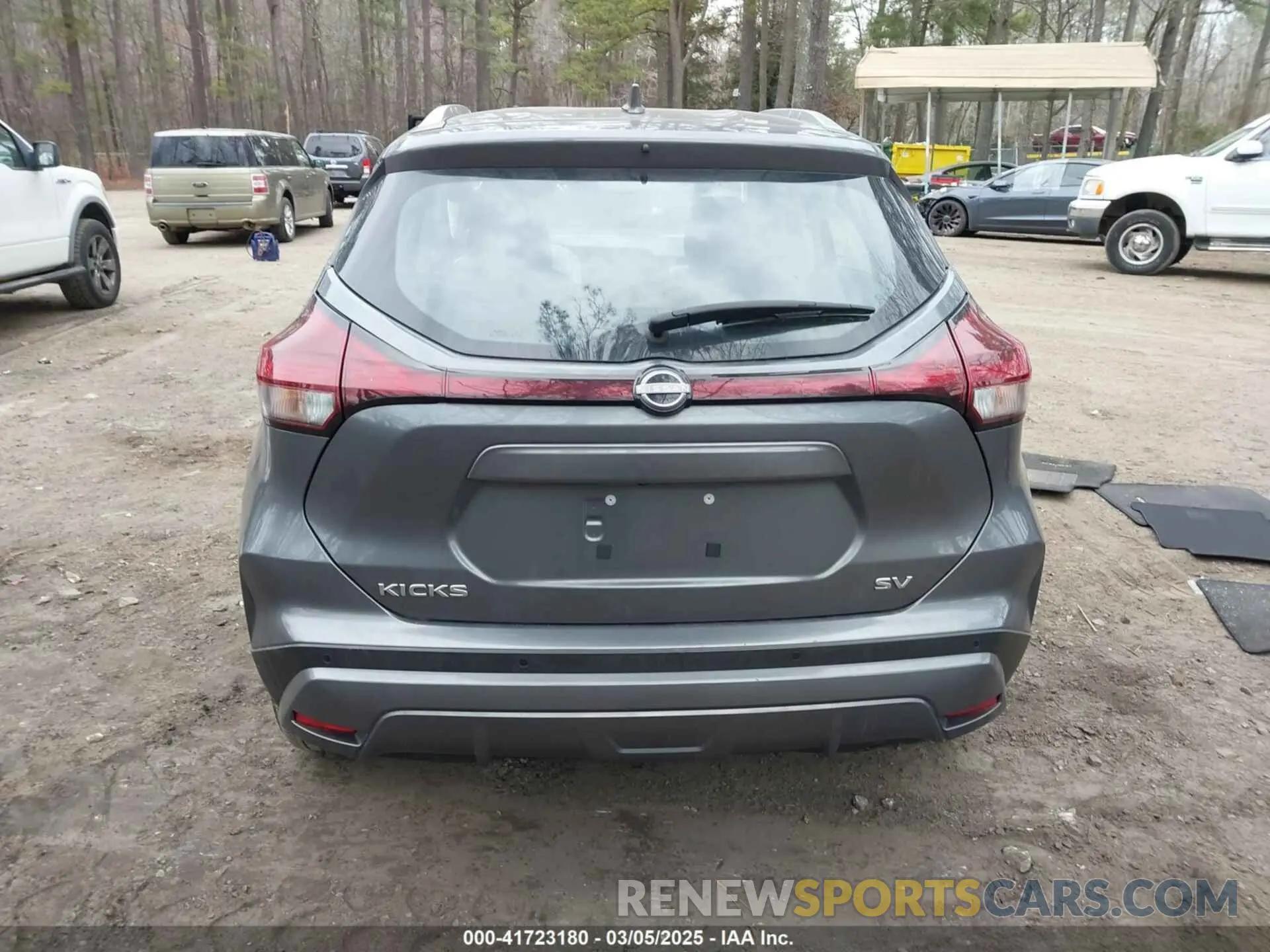 17 Photograph of a damaged car 3N1CP5CV7PL467333 NISSAN KICKS 2023