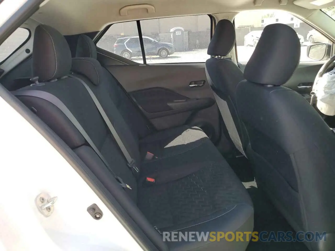 11 Photograph of a damaged car 3N1CP5CV7PL526381 NISSAN KICKS 2023