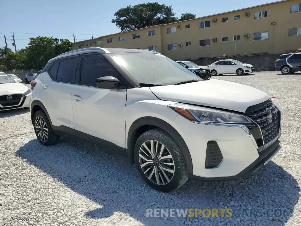 4 Photograph of a damaged car 3N1CP5CV7PL526381 NISSAN KICKS 2023