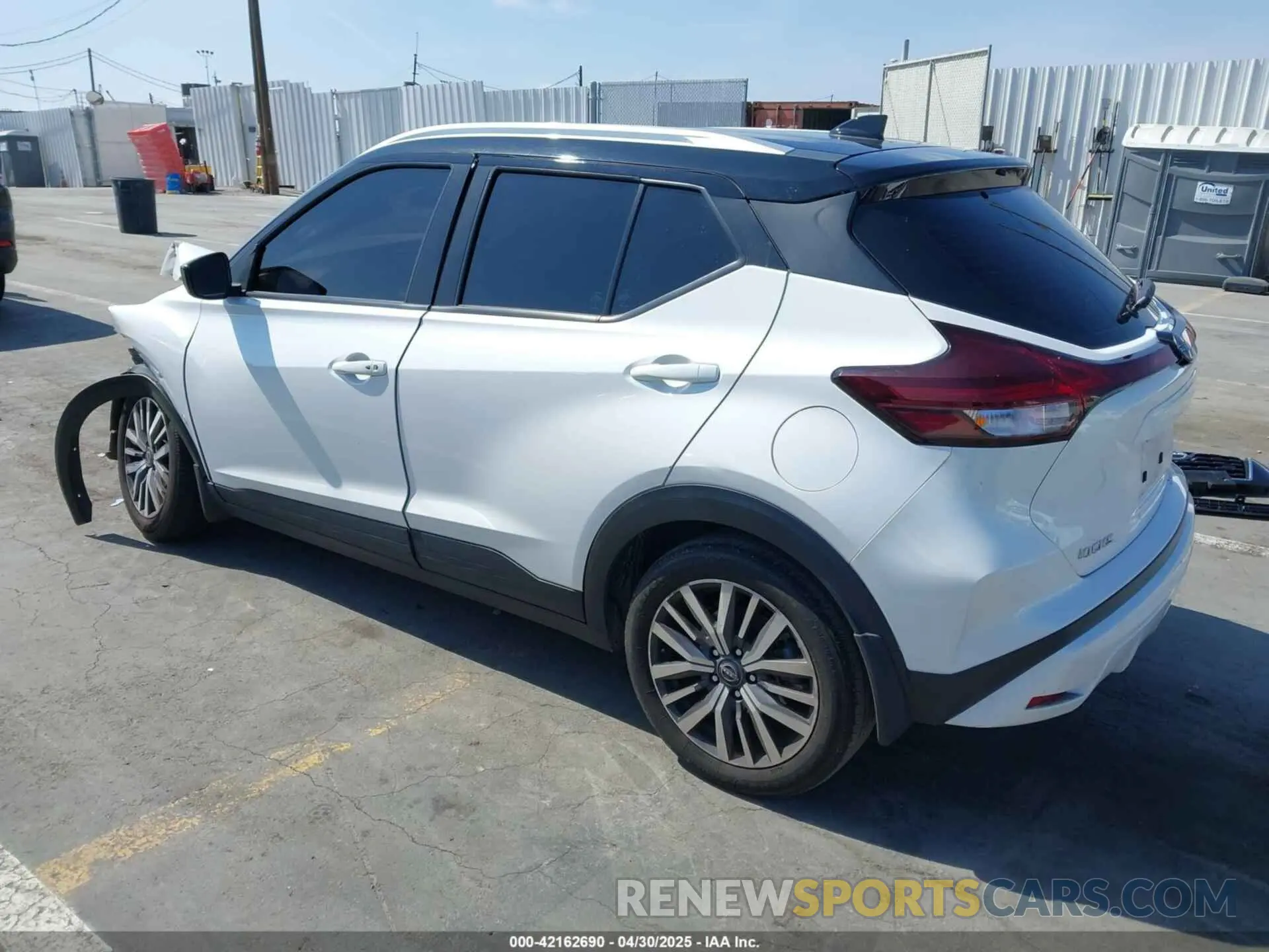 3 Photograph of a damaged car 3N1CP5CV7PL529507 NISSAN KICKS 2023