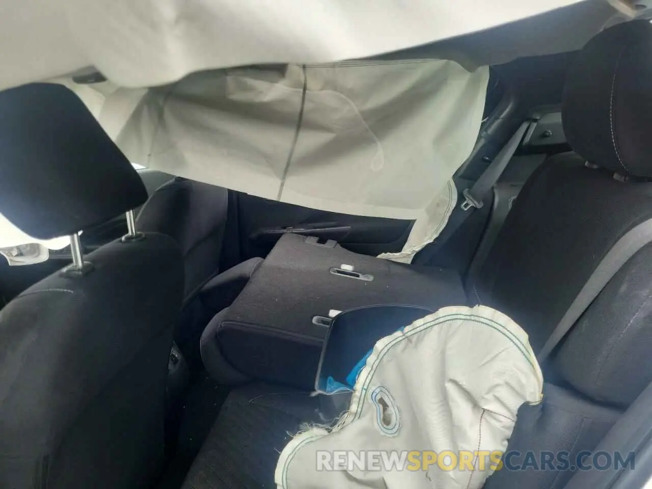 11 Photograph of a damaged car 3N1CP5CV8PL501814 NISSAN KICKS 2023