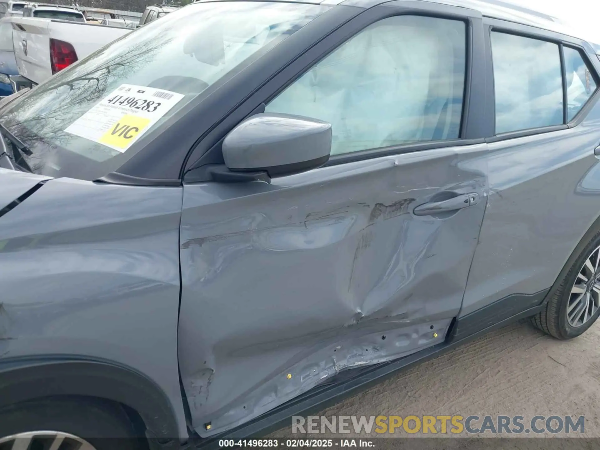 17 Photograph of a damaged car 3N1CP5CV9PL534045 NISSAN KICKS 2023