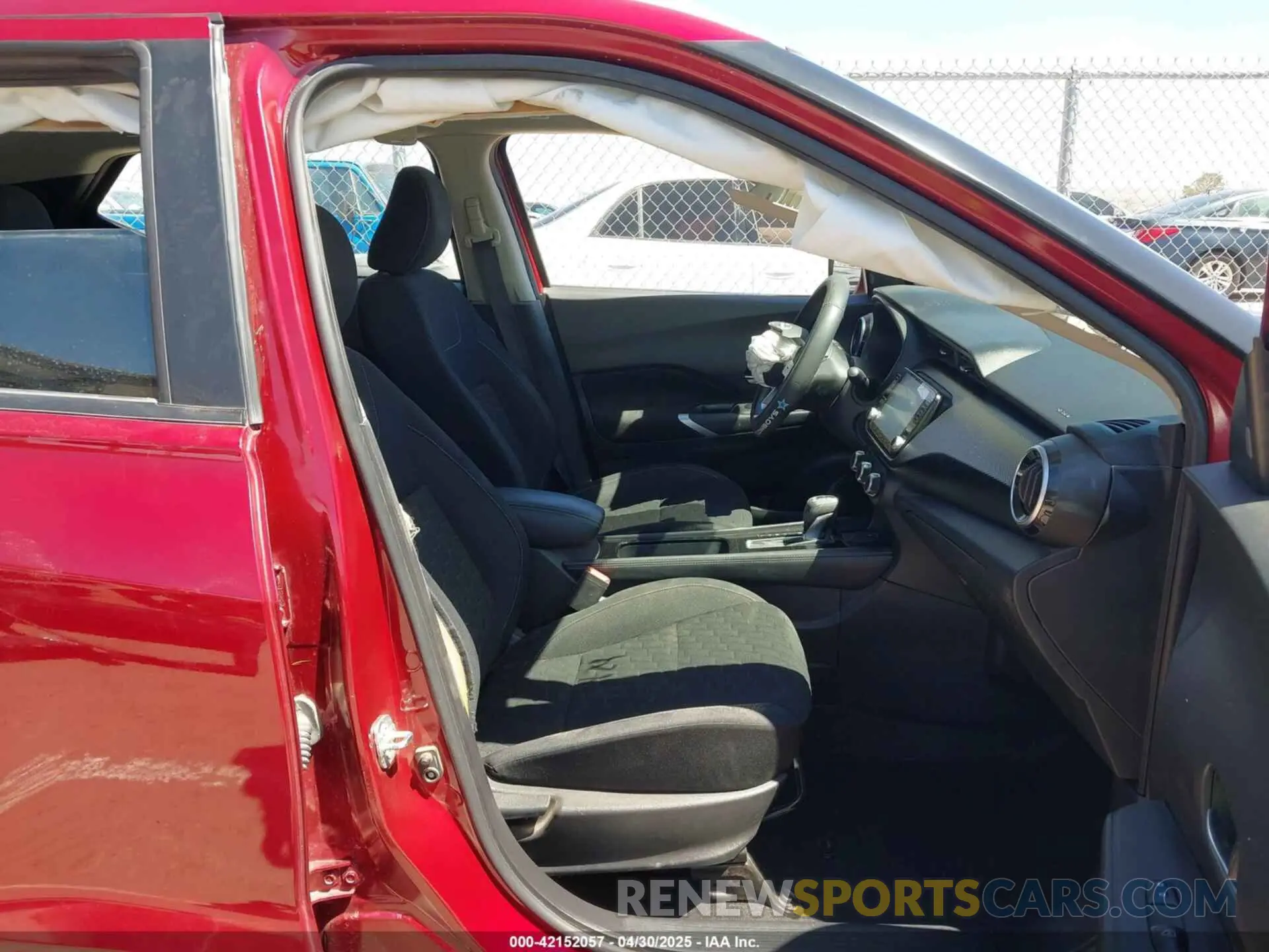 5 Photograph of a damaged car 3N1CP5CVXPL514953 NISSAN KICKS 2023