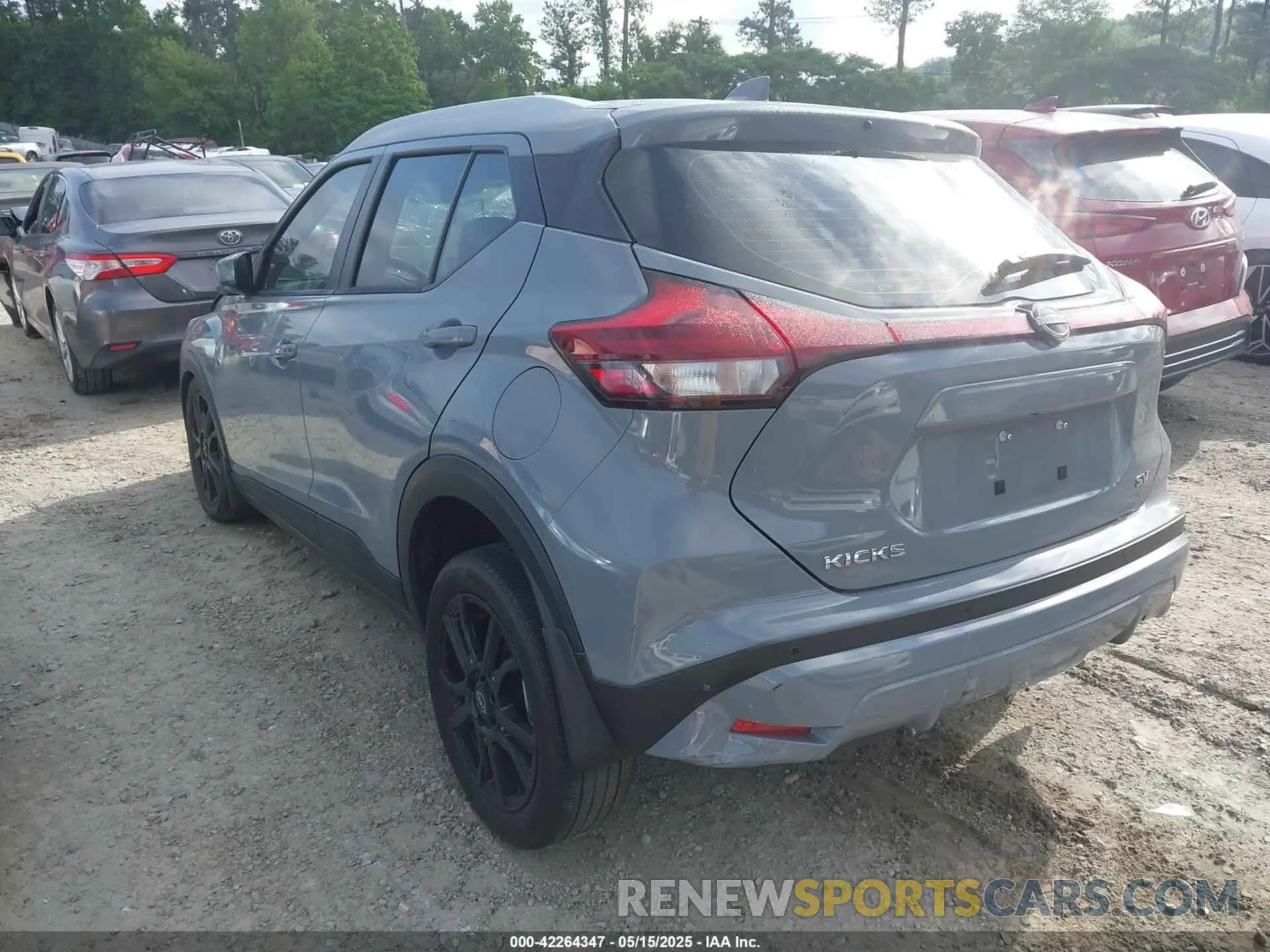 3 Photograph of a damaged car 3N1CP5CVXPL552957 NISSAN KICKS 2023