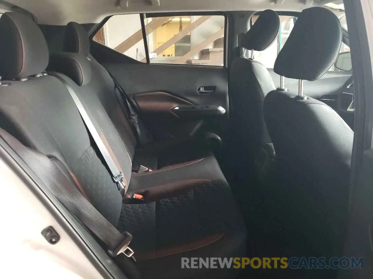 10 Photograph of a damaged car 3N1CP5DV0PL505399 NISSAN KICKS 2023