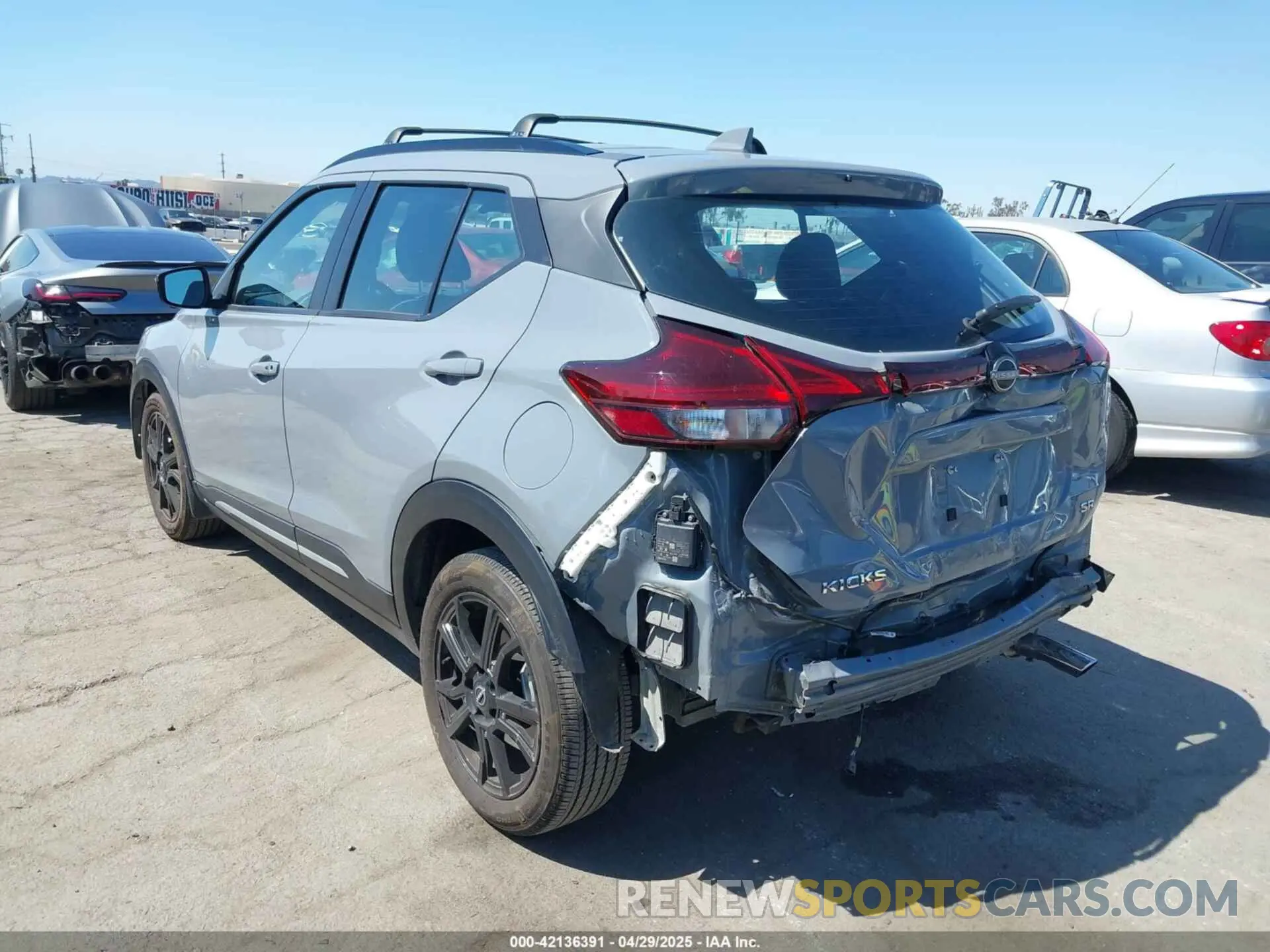 3 Photograph of a damaged car 3N1CP5DV0PL553257 NISSAN KICKS 2023