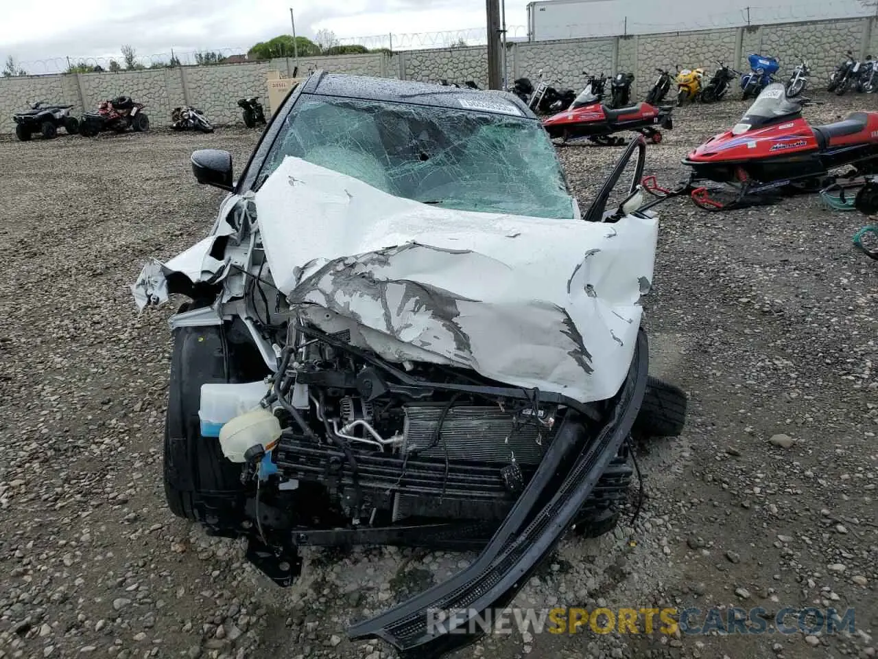 5 Photograph of a damaged car 3N1CP5DV1PL491481 NISSAN KICKS 2023