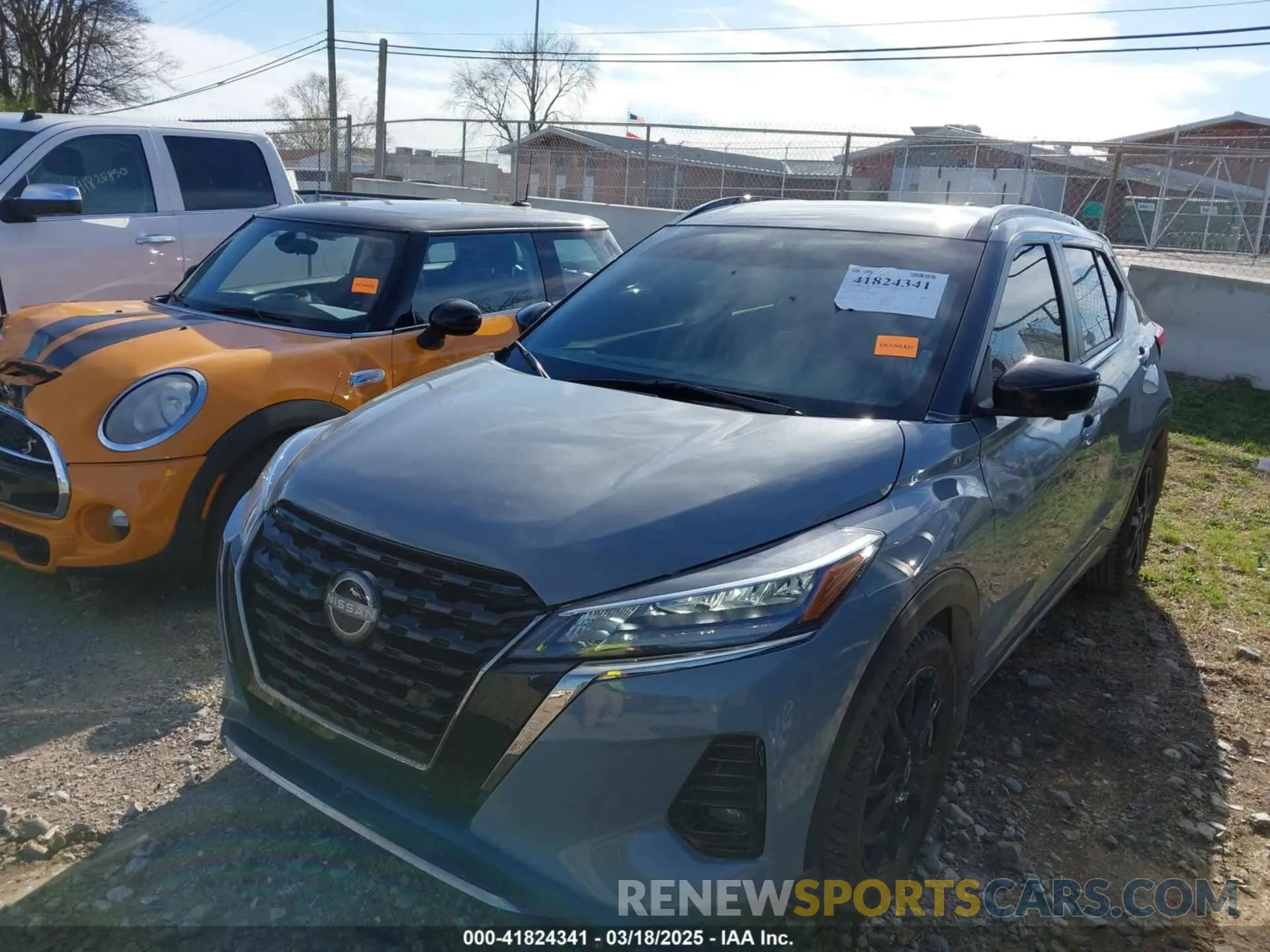 6 Photograph of a damaged car 3N1CP5DV1PL502706 NISSAN KICKS 2023