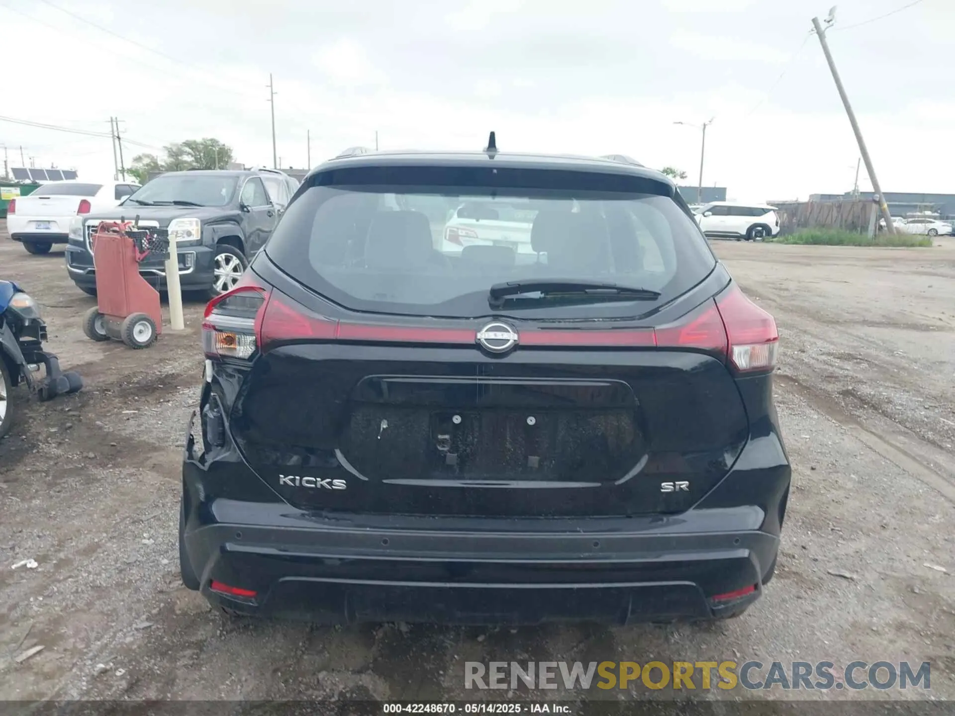 16 Photograph of a damaged car 3N1CP5DV1PL513317 NISSAN KICKS 2023