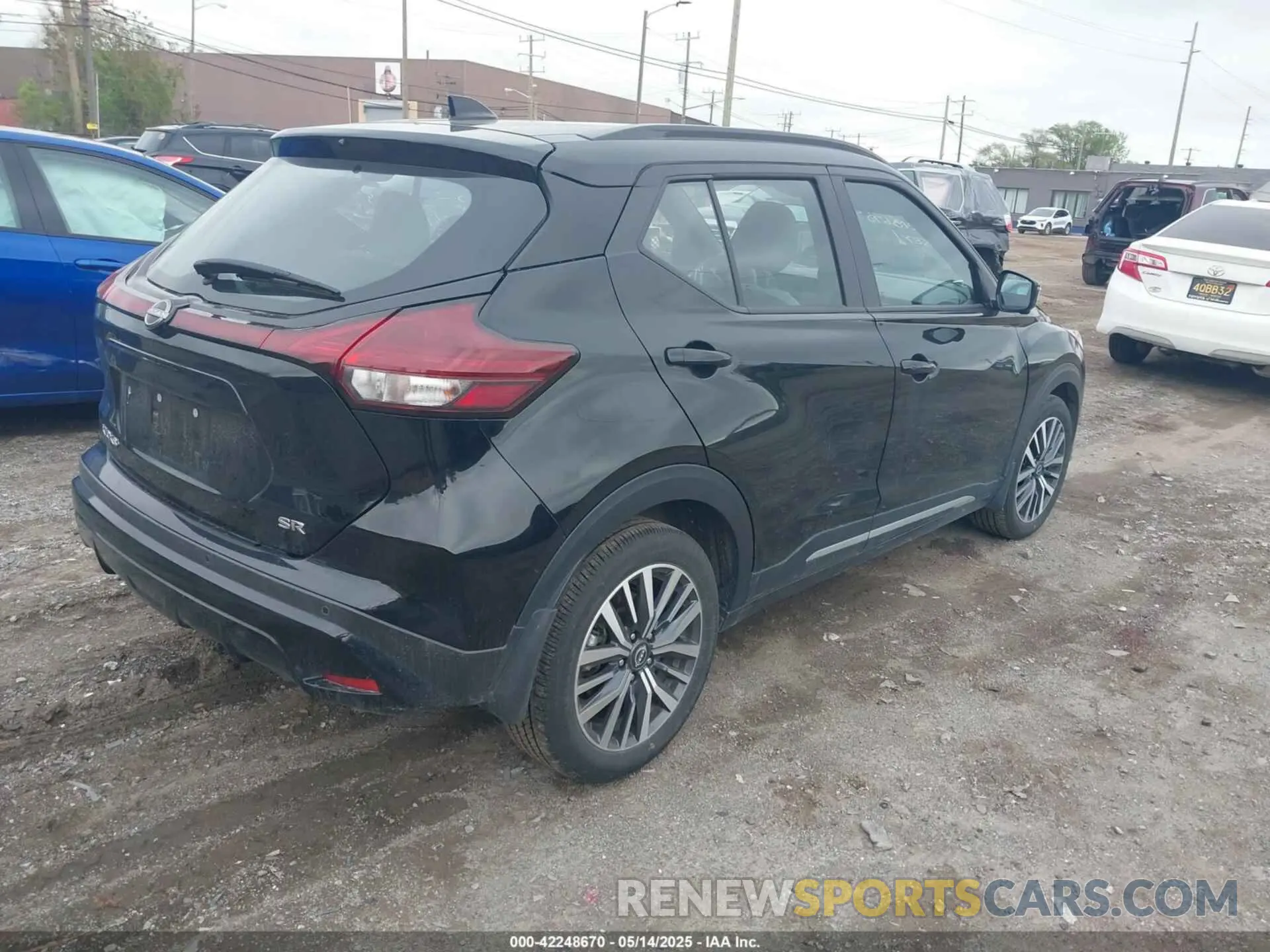 4 Photograph of a damaged car 3N1CP5DV1PL513317 NISSAN KICKS 2023
